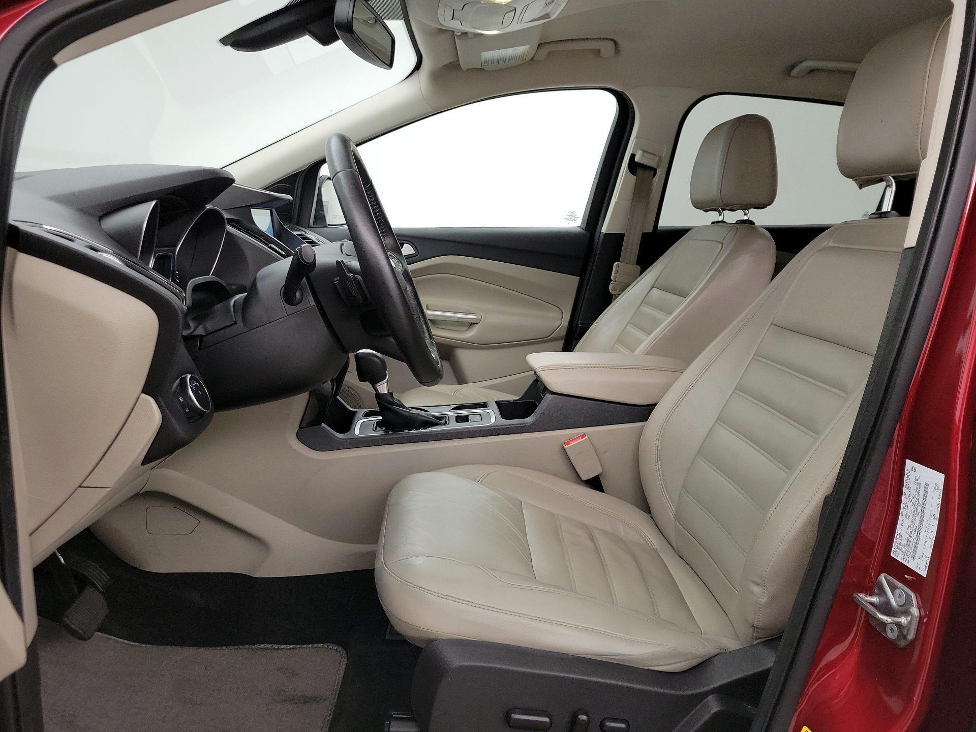 Thumbnail: 2017 Ford Escape - 11