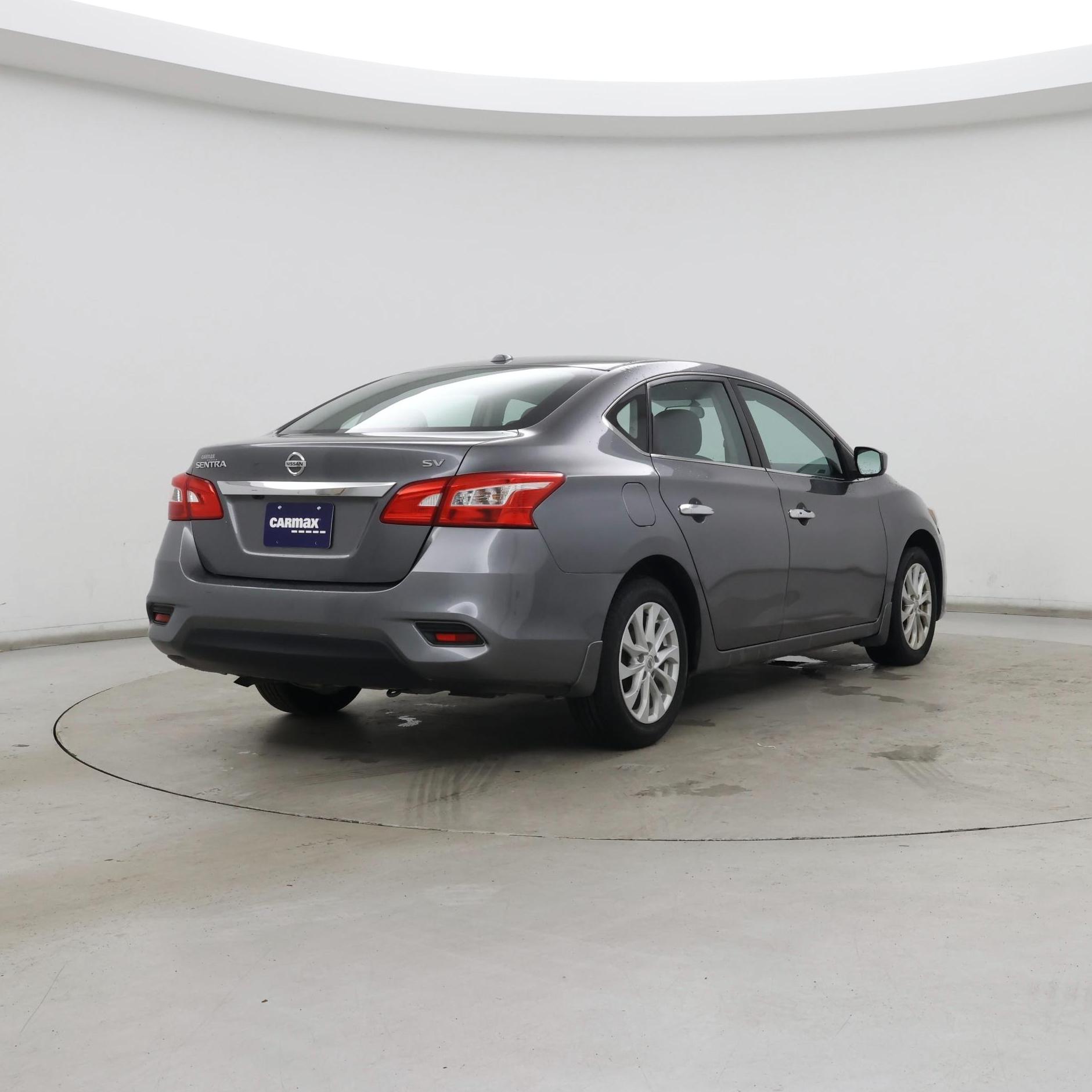 Thumbnail: 2019 Nissan Sentra - 8
