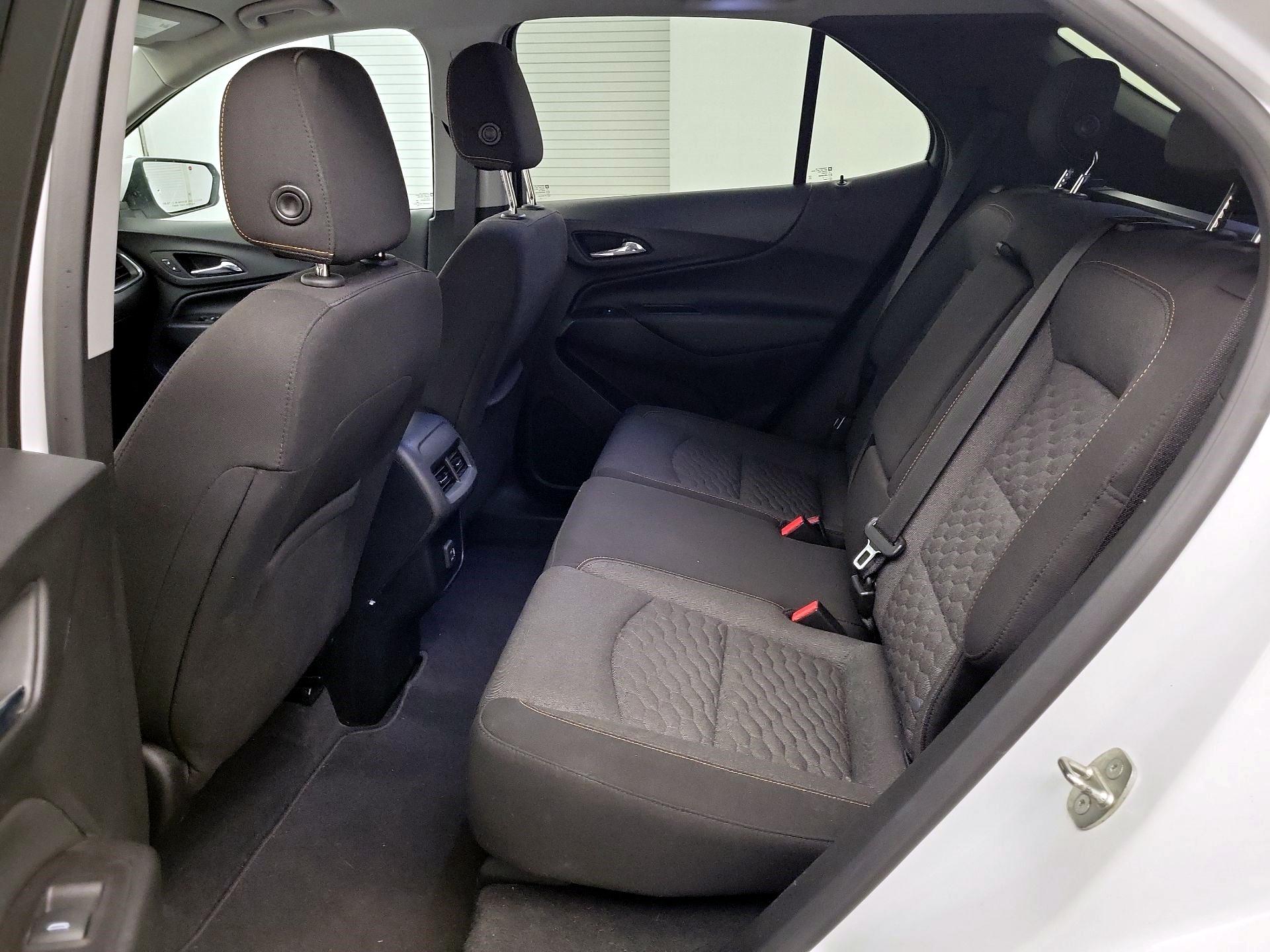 Thumbnail: 2020 Chevrolet Equinox - 16