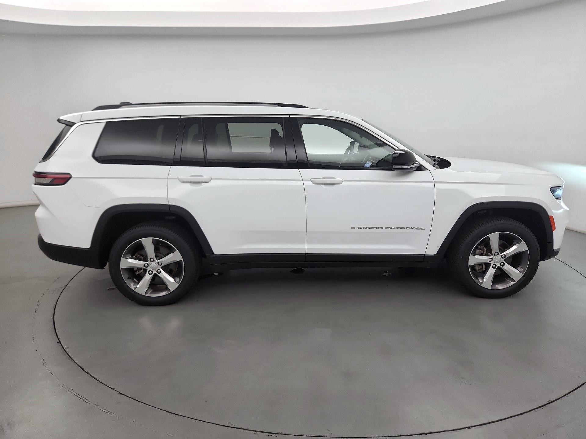 Thumbnail: 2021 Jeep Grand Cherokee L - 4