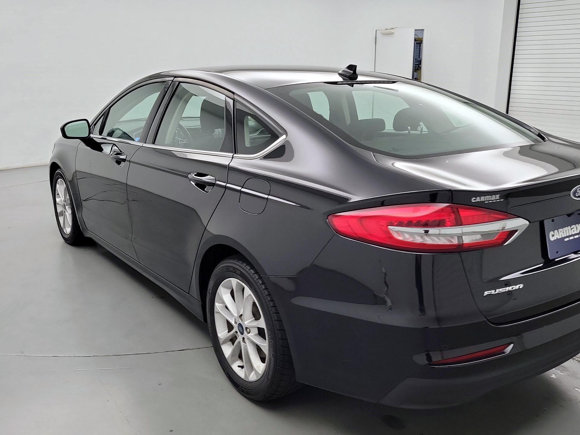 Thumbnail: 2020 Ford Fusion - 7