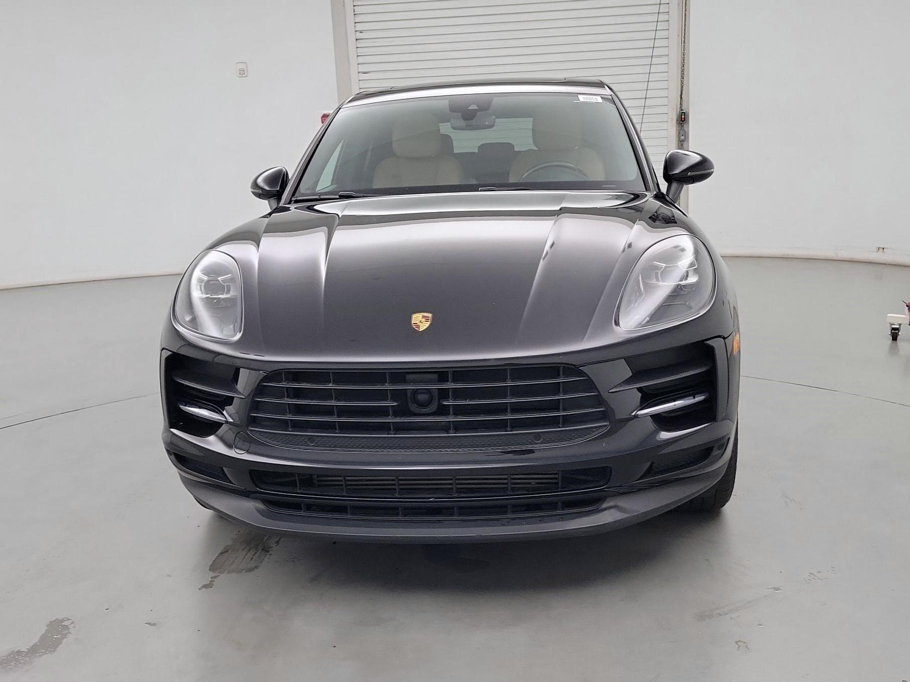 Thumbnail: 2019 Porsche Macan - 2