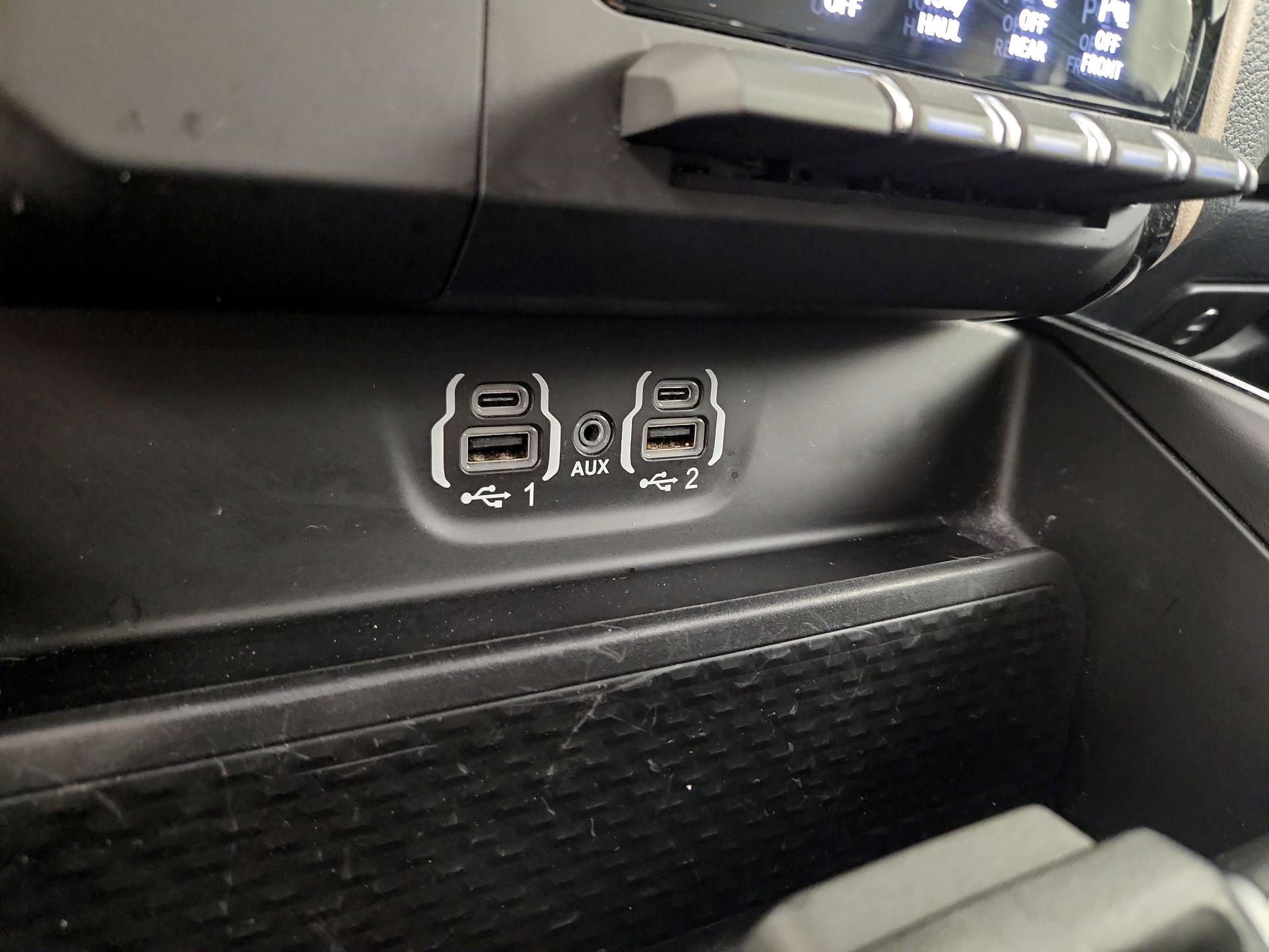 Thumbnail: 2022 RAM 1500 - 17