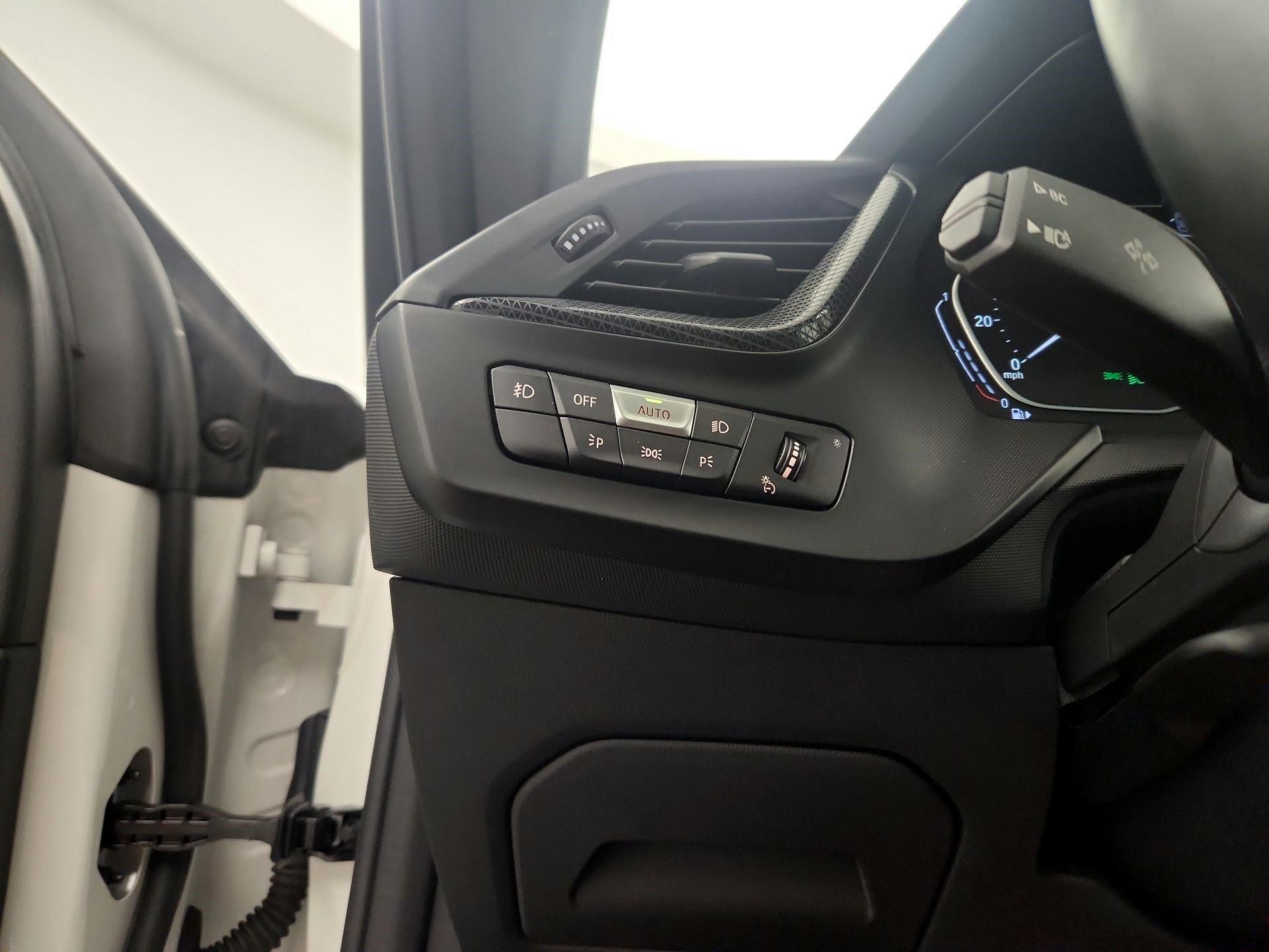 Thumbnail: 2020 BMW 2 Series - 11