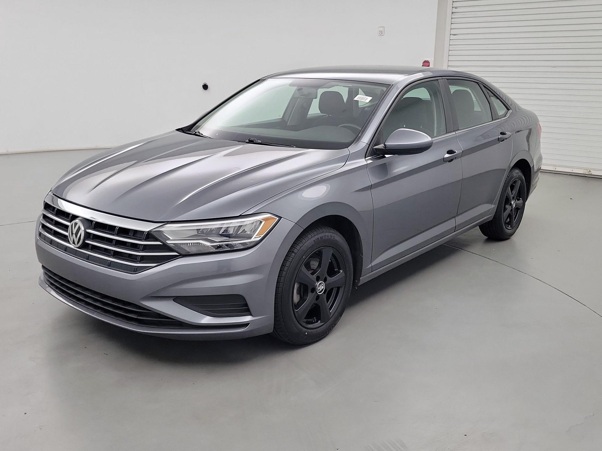 Thumbnail: 2020 Volkswagen Jetta - 3