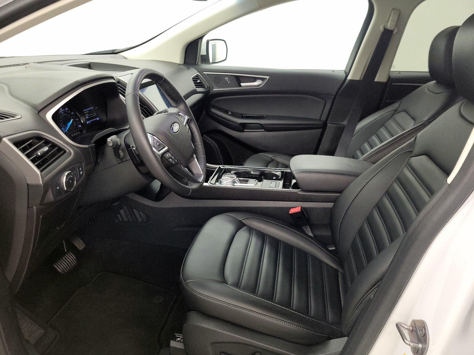 Thumbnail: 2020 Ford Edge - 11