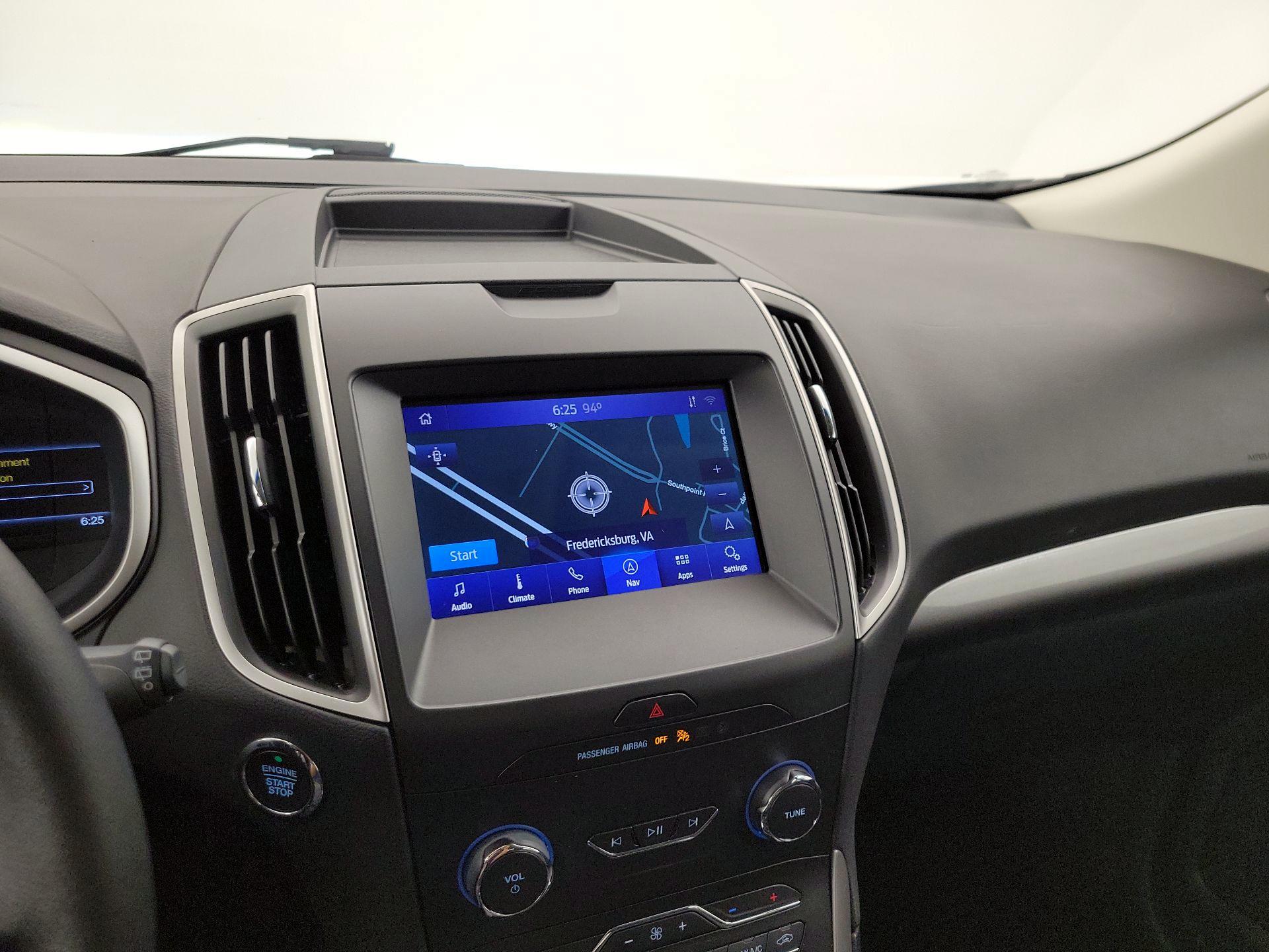 Thumbnail: 2020 Ford Edge - 14