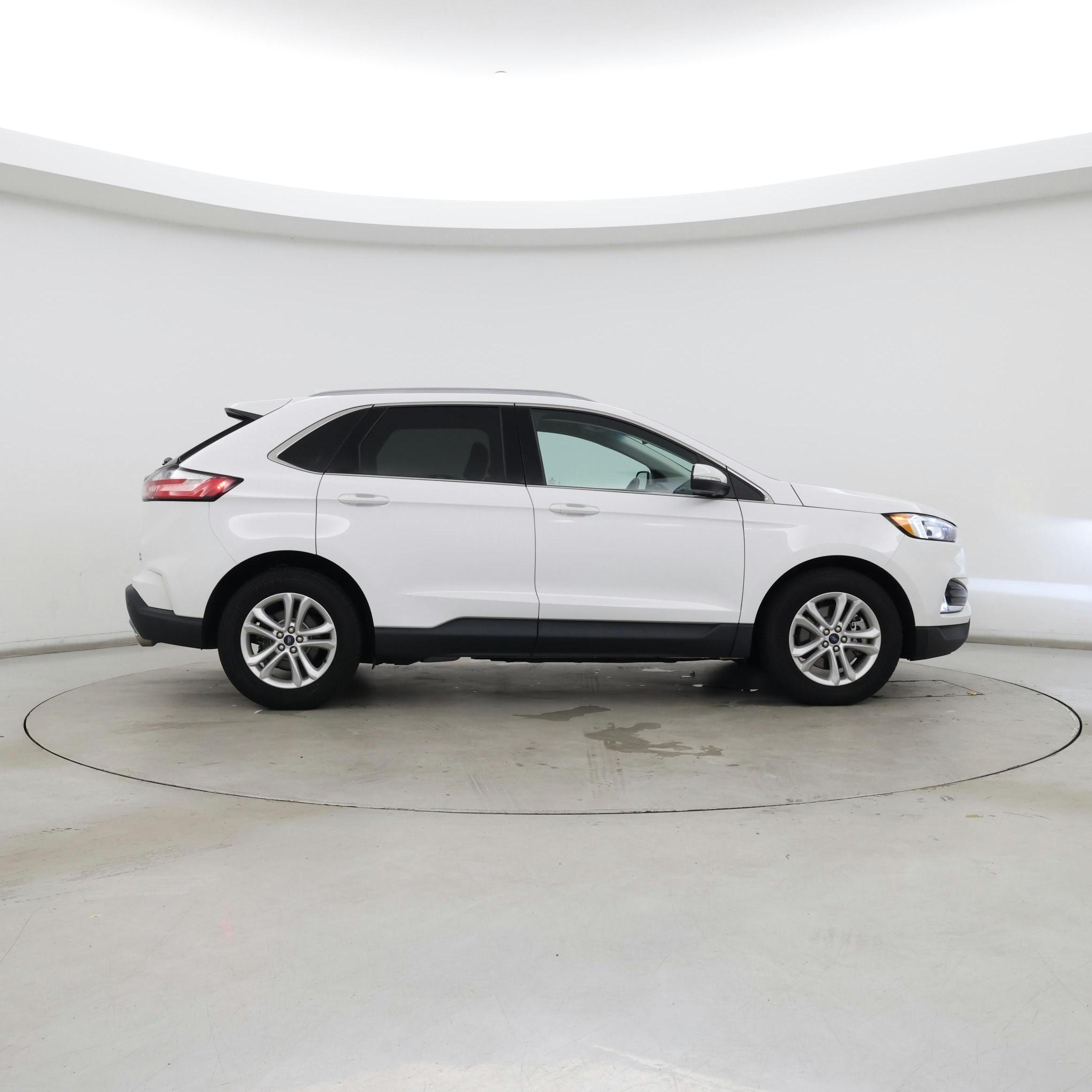 Thumbnail: 2020 Ford Edge - 7