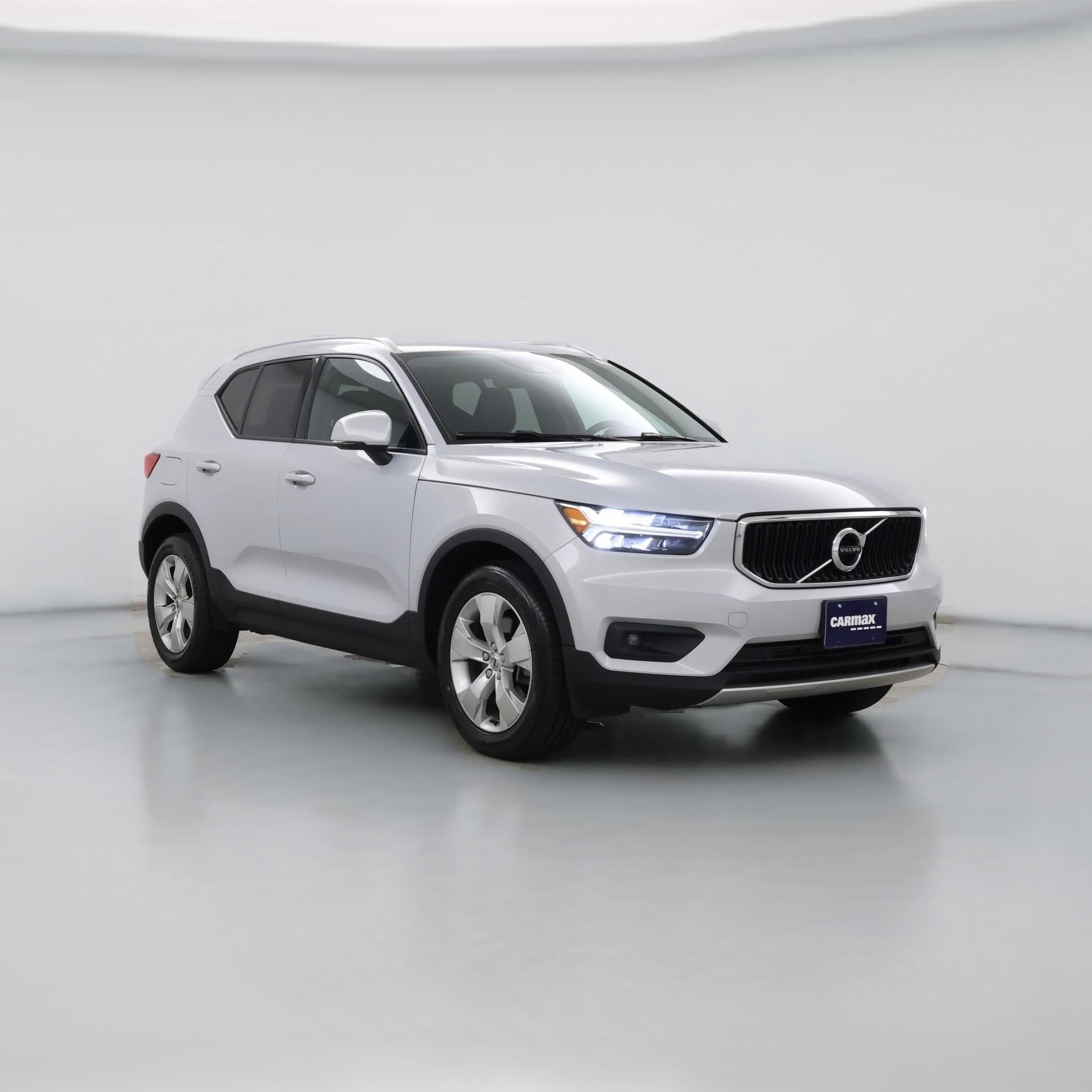 Thumbnail: 2021 Volvo XC40 - 1