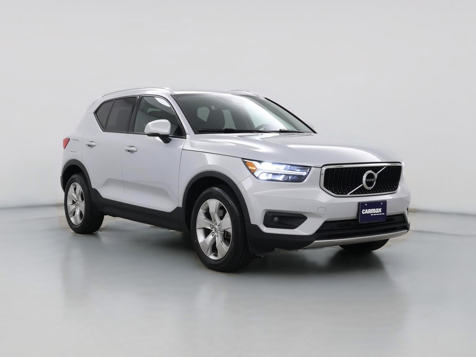 2021 Volvo XC40 Momentum