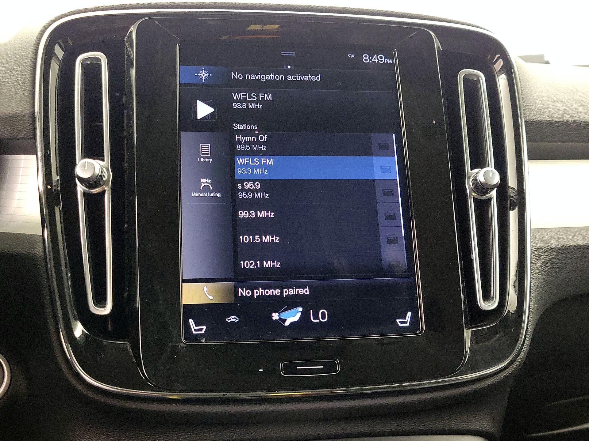 Thumbnail: 2021 Volvo XC40 - 15