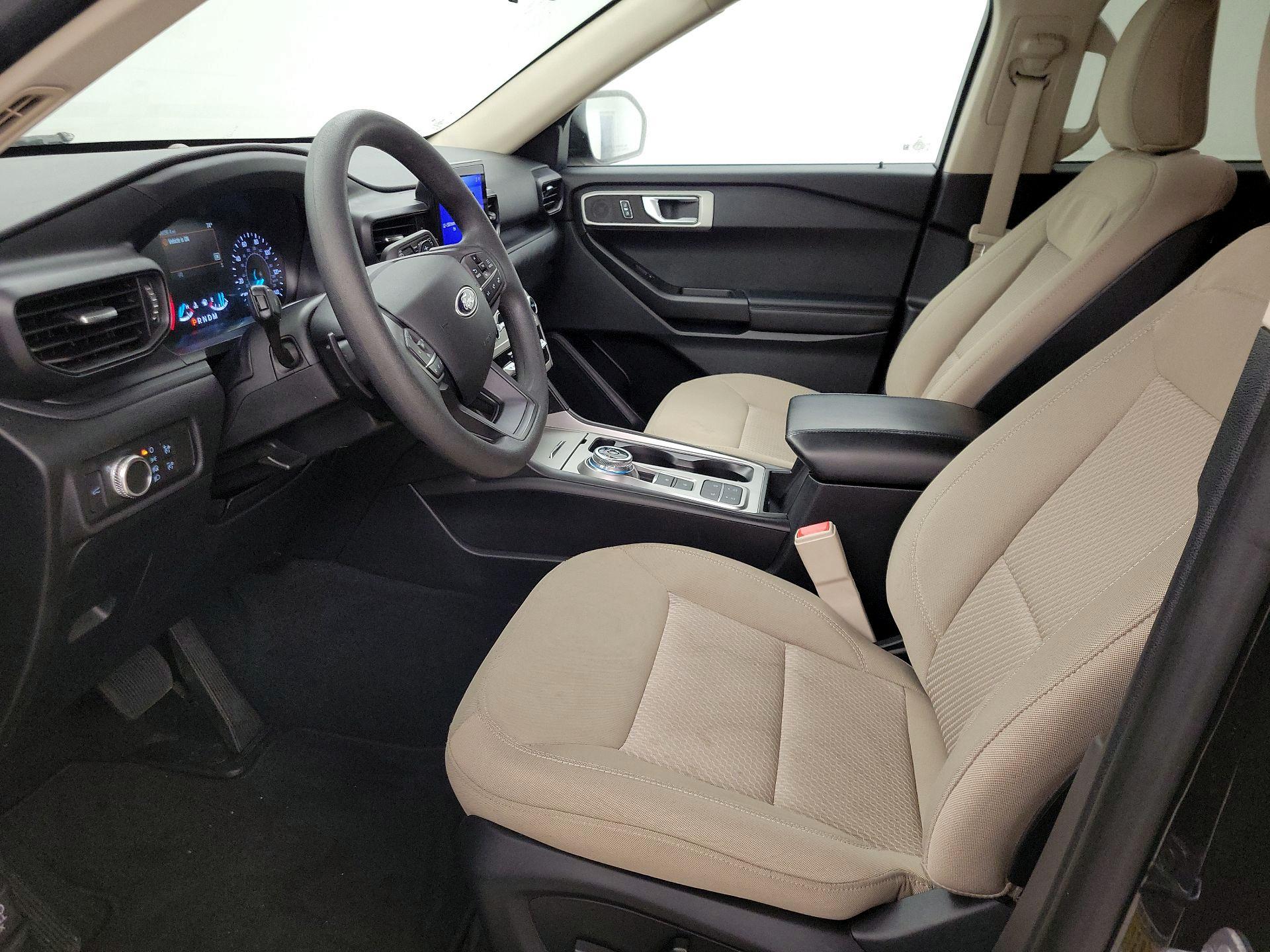Thumbnail: 2020 Ford Explorer - 11