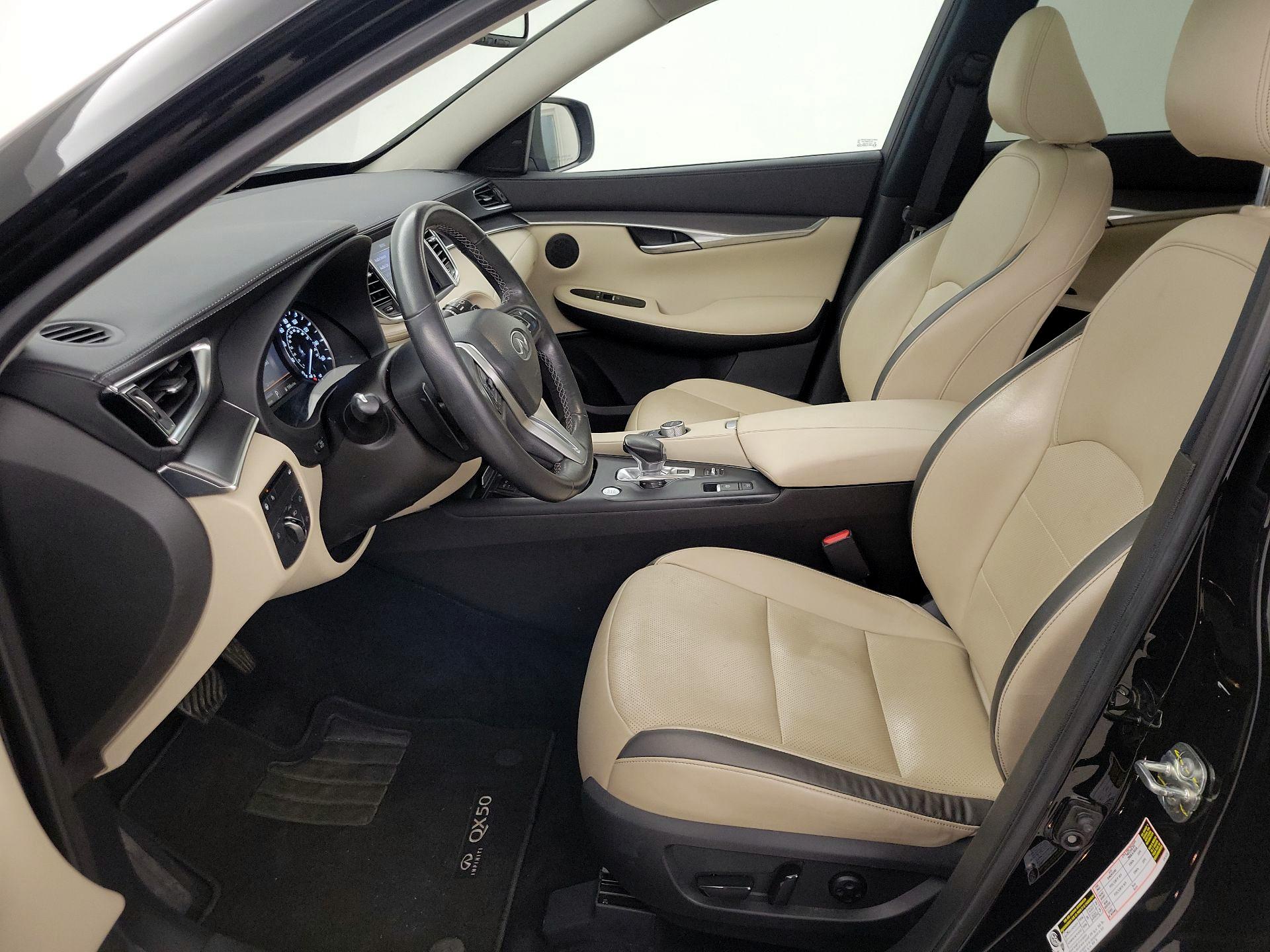 Thumbnail: 2022 INFINITI QX50 - 11