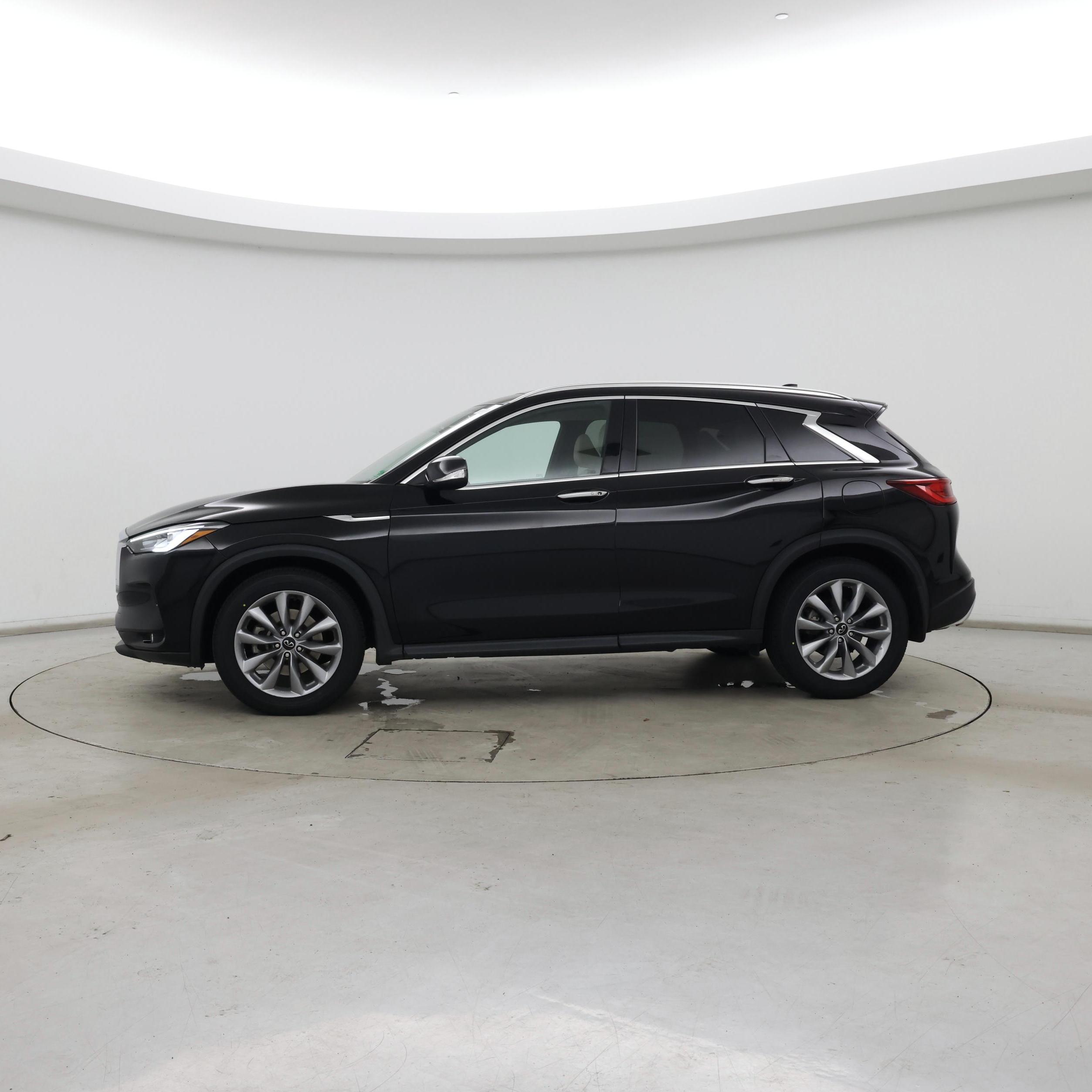 Thumbnail: 2022 INFINITI QX50 - 3