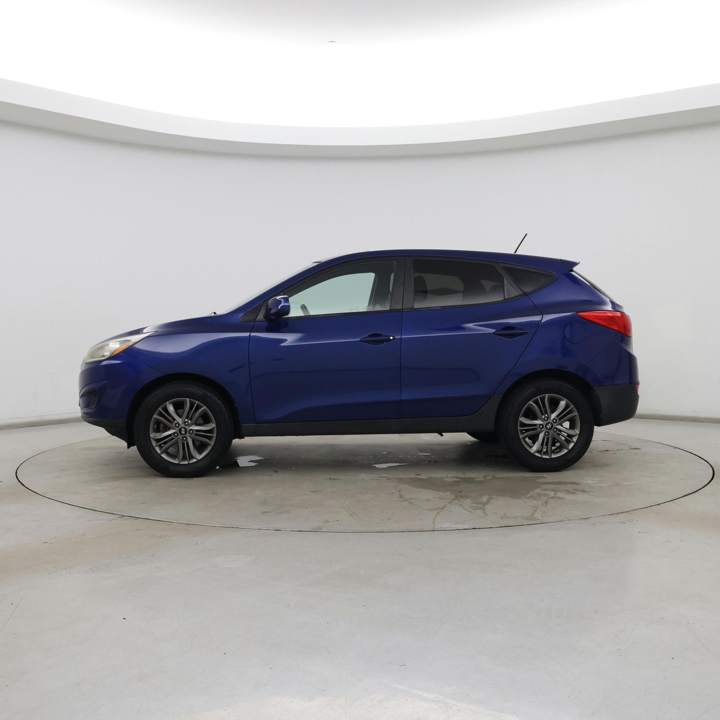 Thumbnail: 2015 Hyundai Tucson - 3