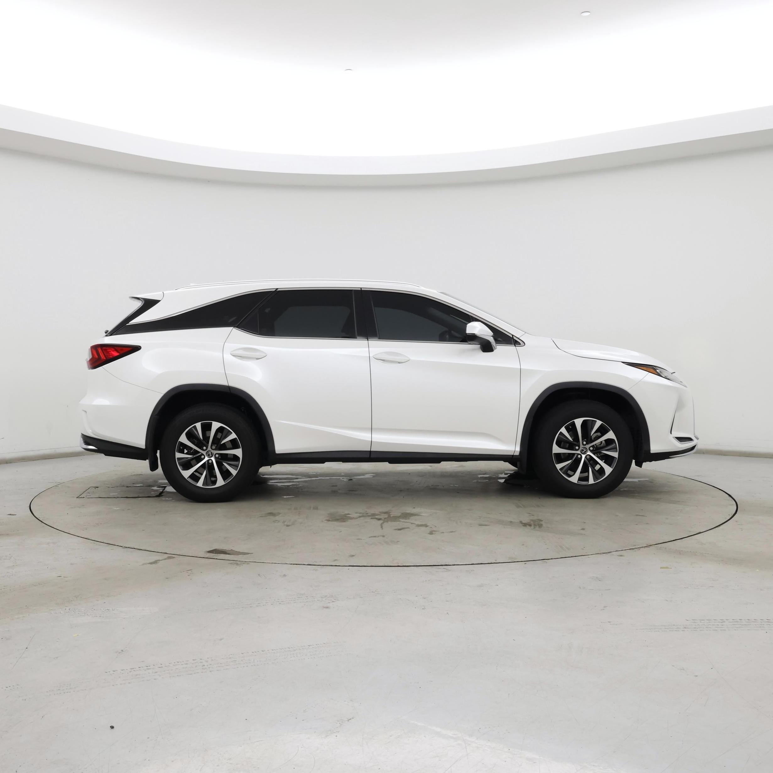 Thumbnail: 2021 Lexus RX - 7