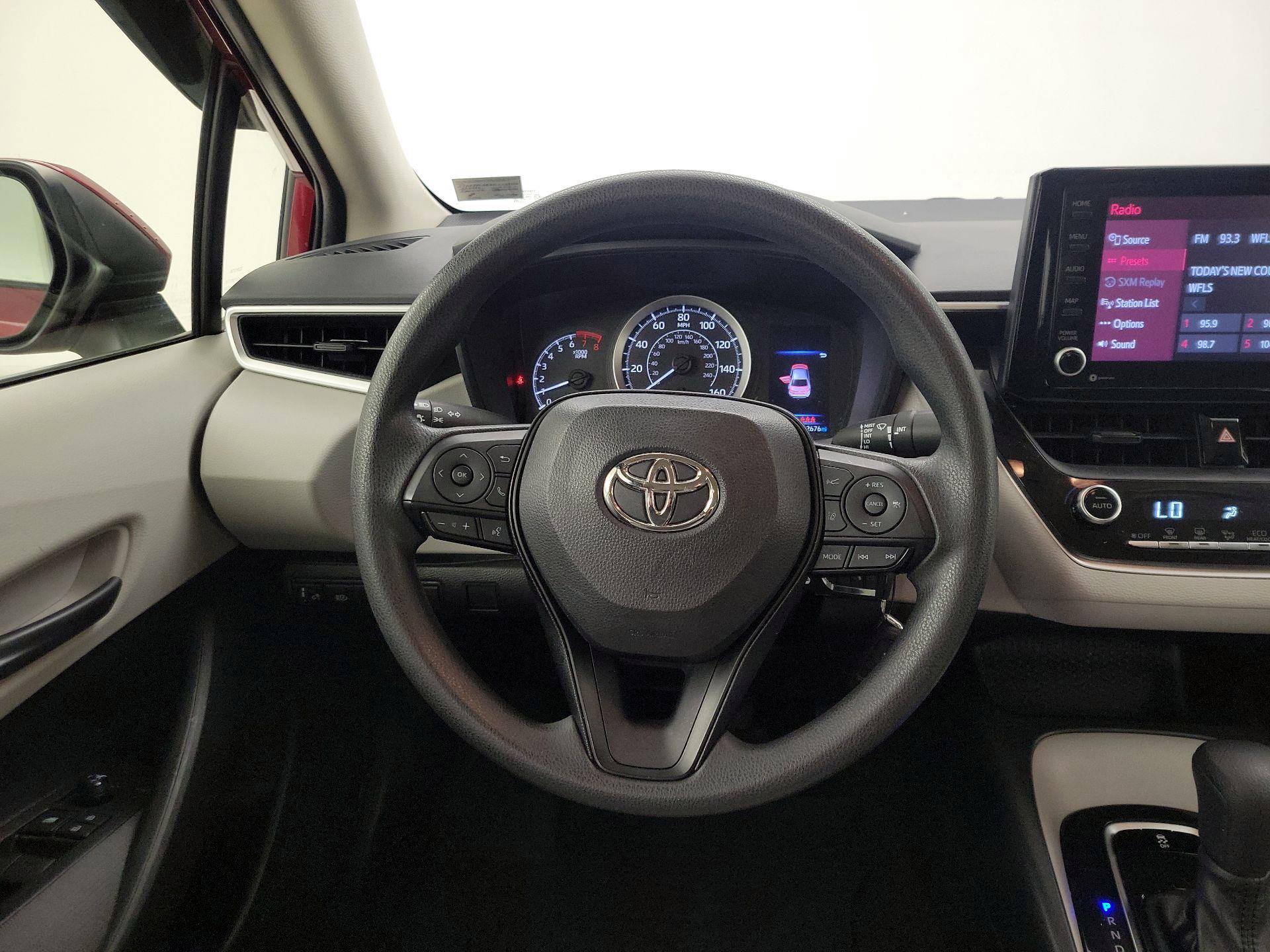 Thumbnail: 2022 Toyota Corolla - 10