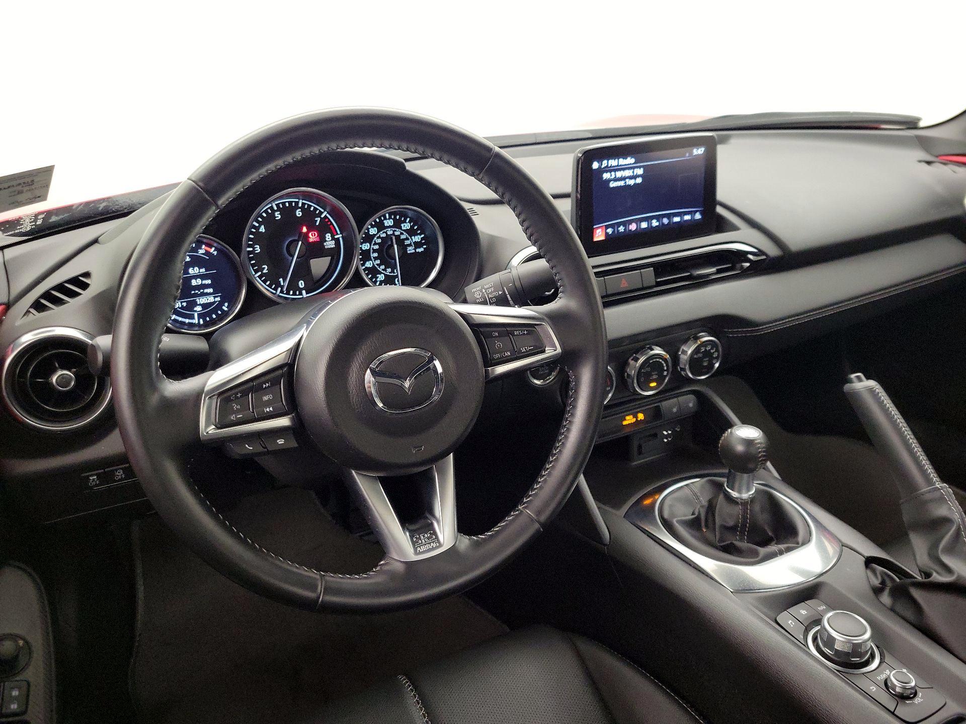 Thumbnail: 2020 Mazda MX-5 Miata - 9