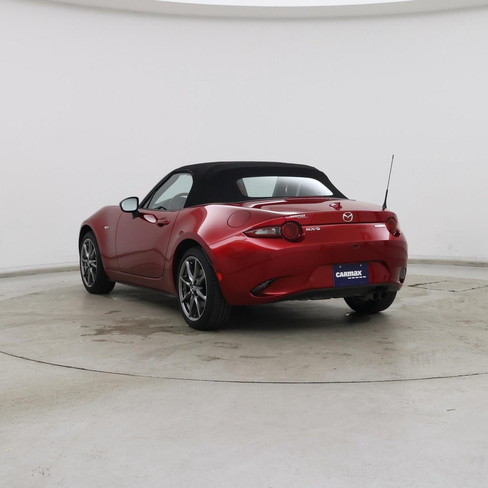 Thumbnail: 2020 Mazda MX-5 Miata - 2