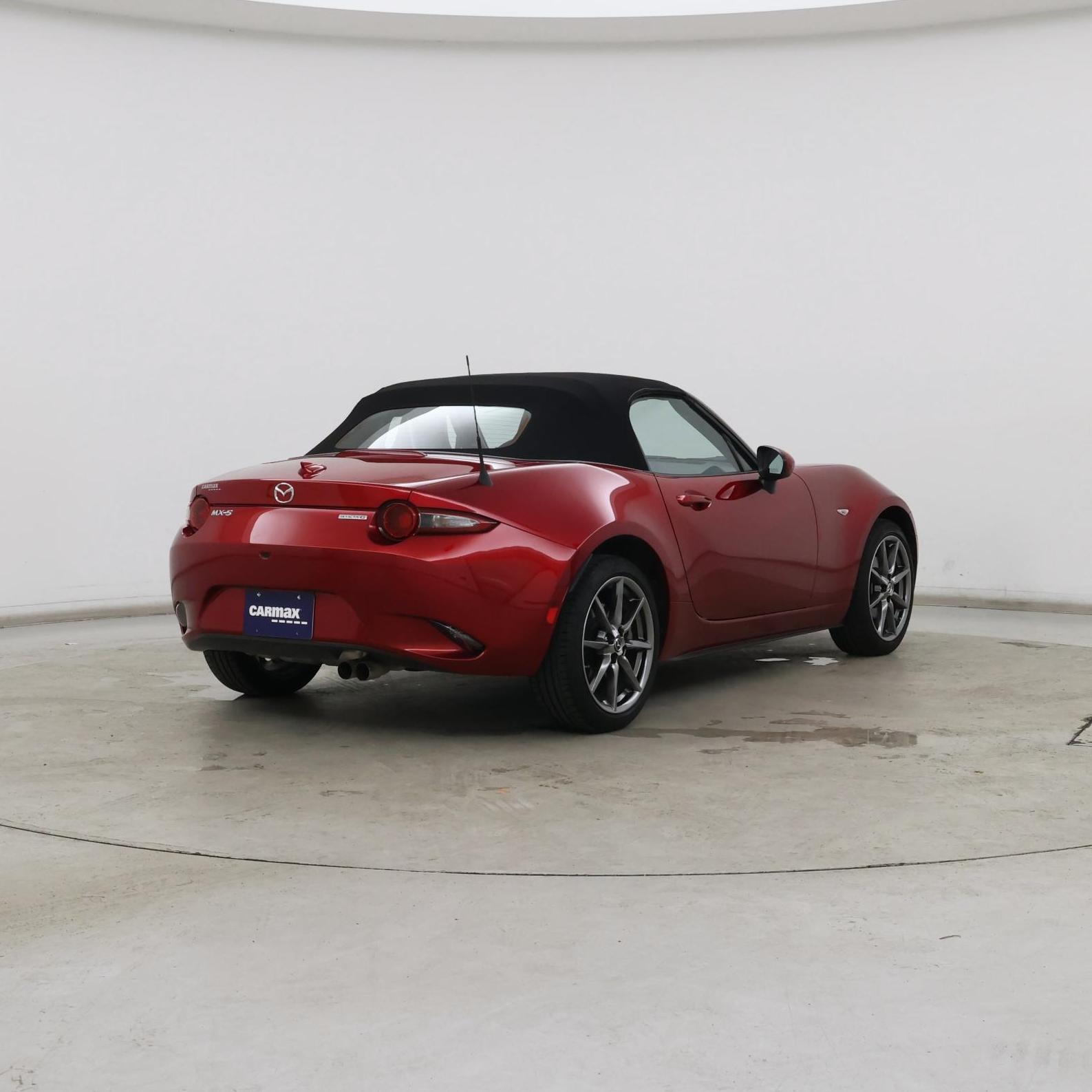 Thumbnail: 2020 Mazda MX-5 Miata - 8