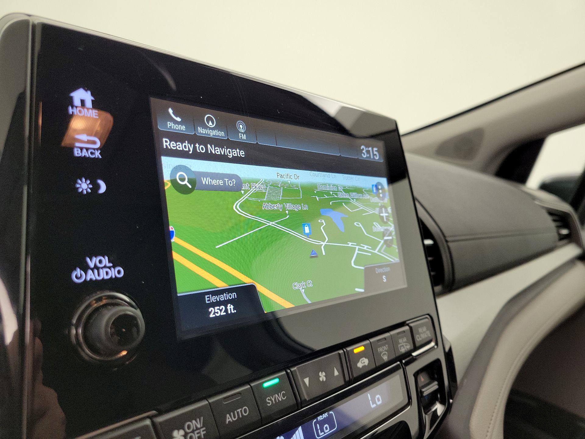 Thumbnail: 2019 Honda Odyssey - 14