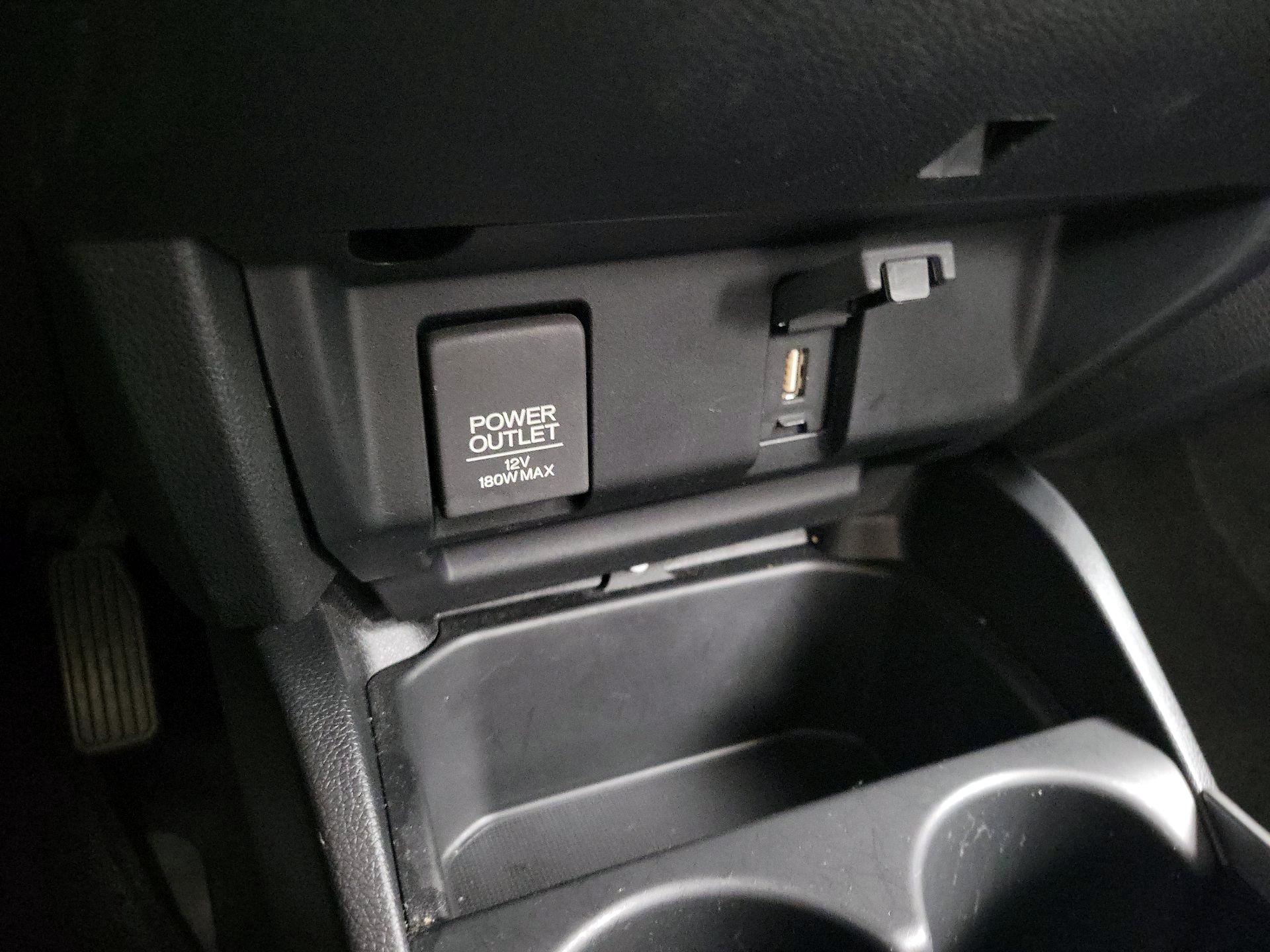 Thumbnail: 2019 Honda Fit - 18