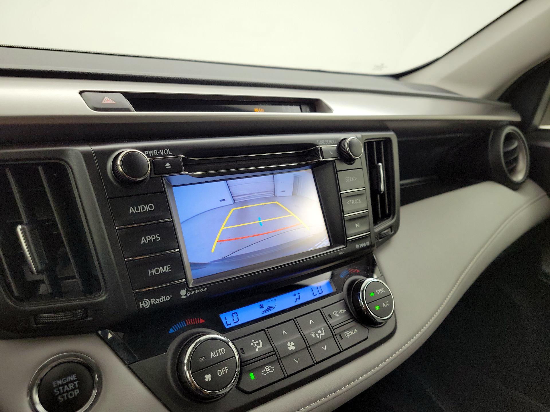 Thumbnail: 2018 Toyota RAV4 - 14