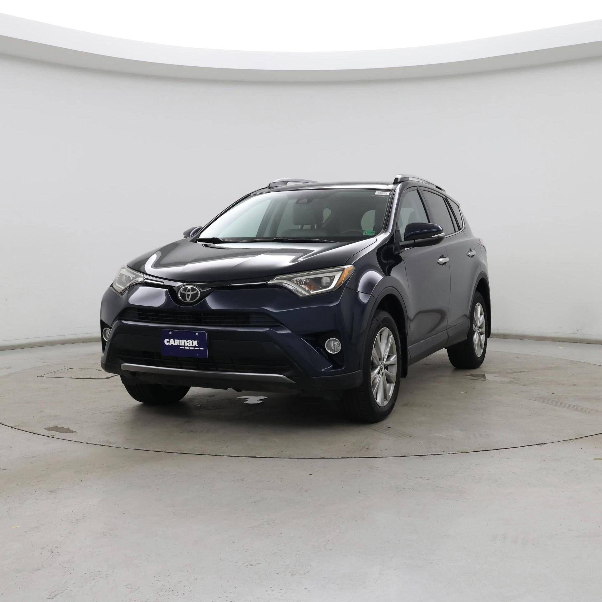 Thumbnail: 2017 Toyota RAV4 - 4