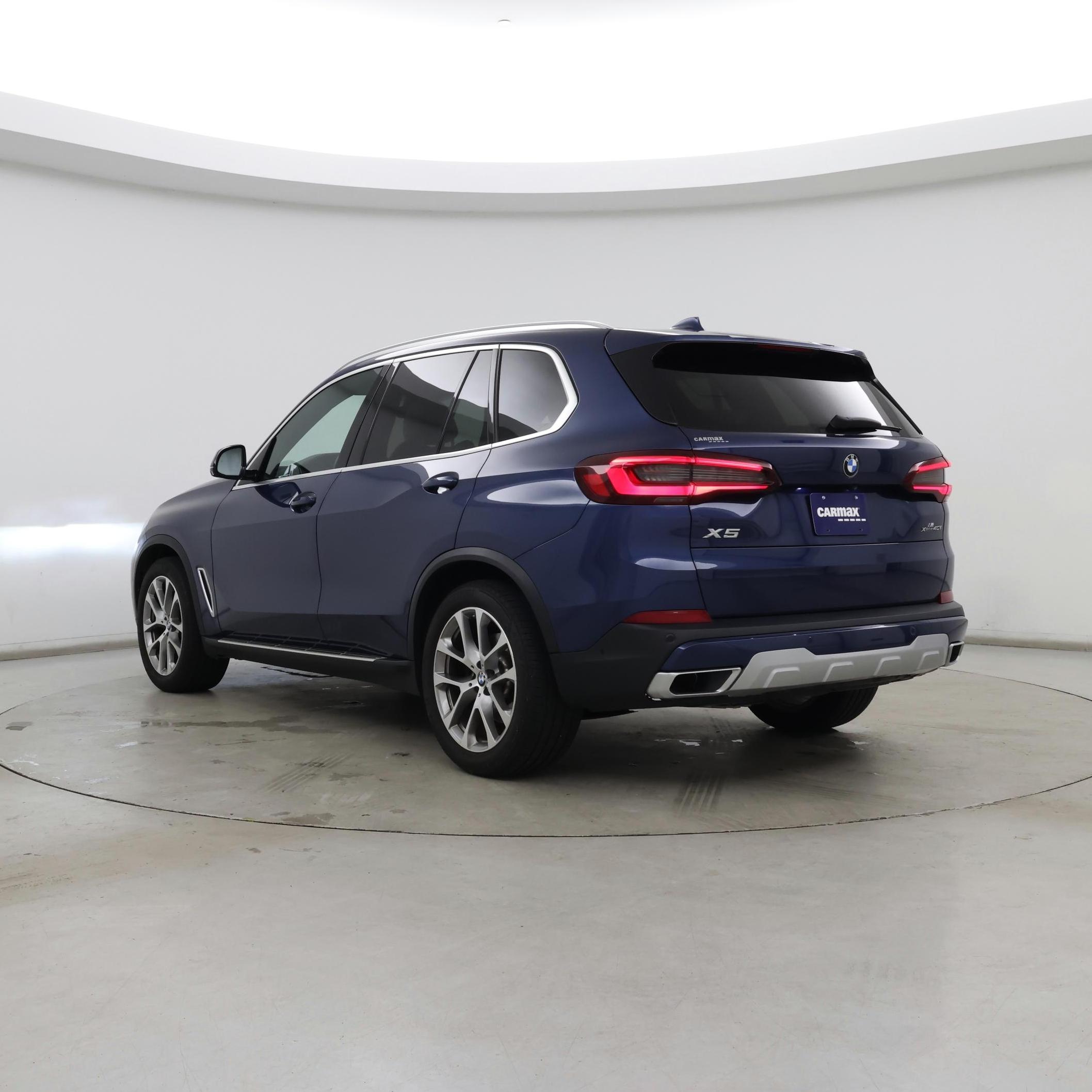 Thumbnail: 2021 BMW X5 - 2