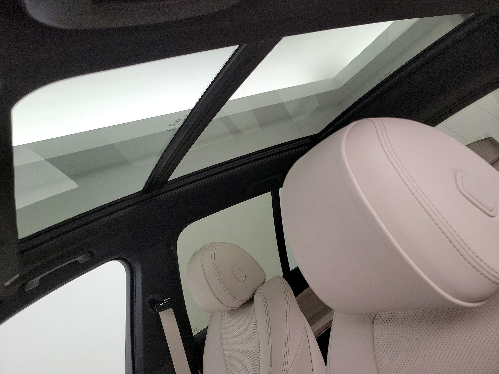 Thumbnail: 2021 BMW X5 - 20