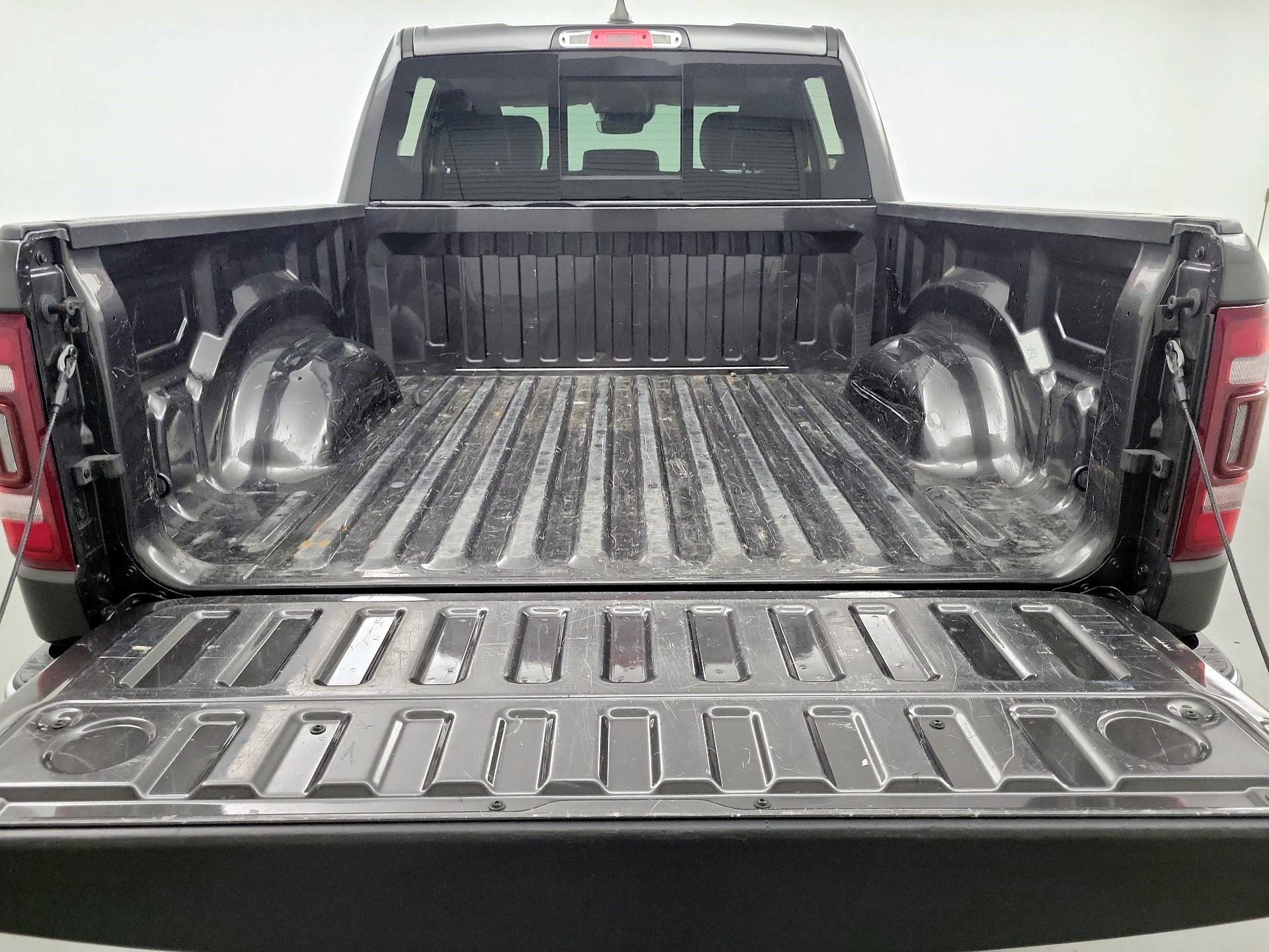 Thumbnail: 2021 RAM 1500 - 18