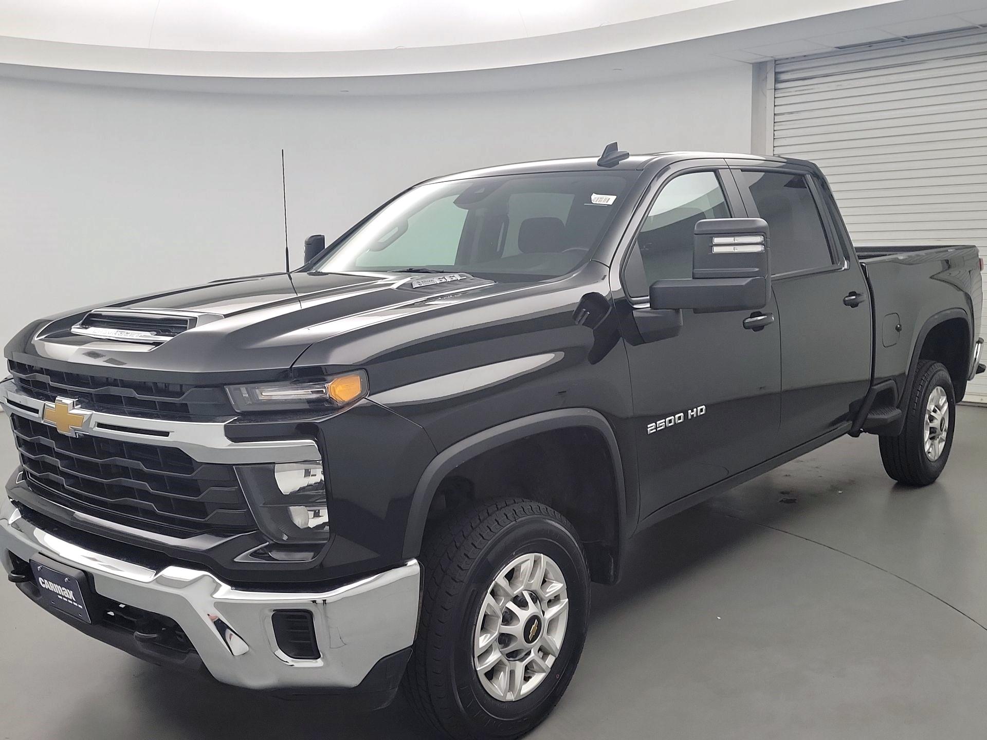 Thumbnail: 2024 Chevrolet Silverado 2500 - 3