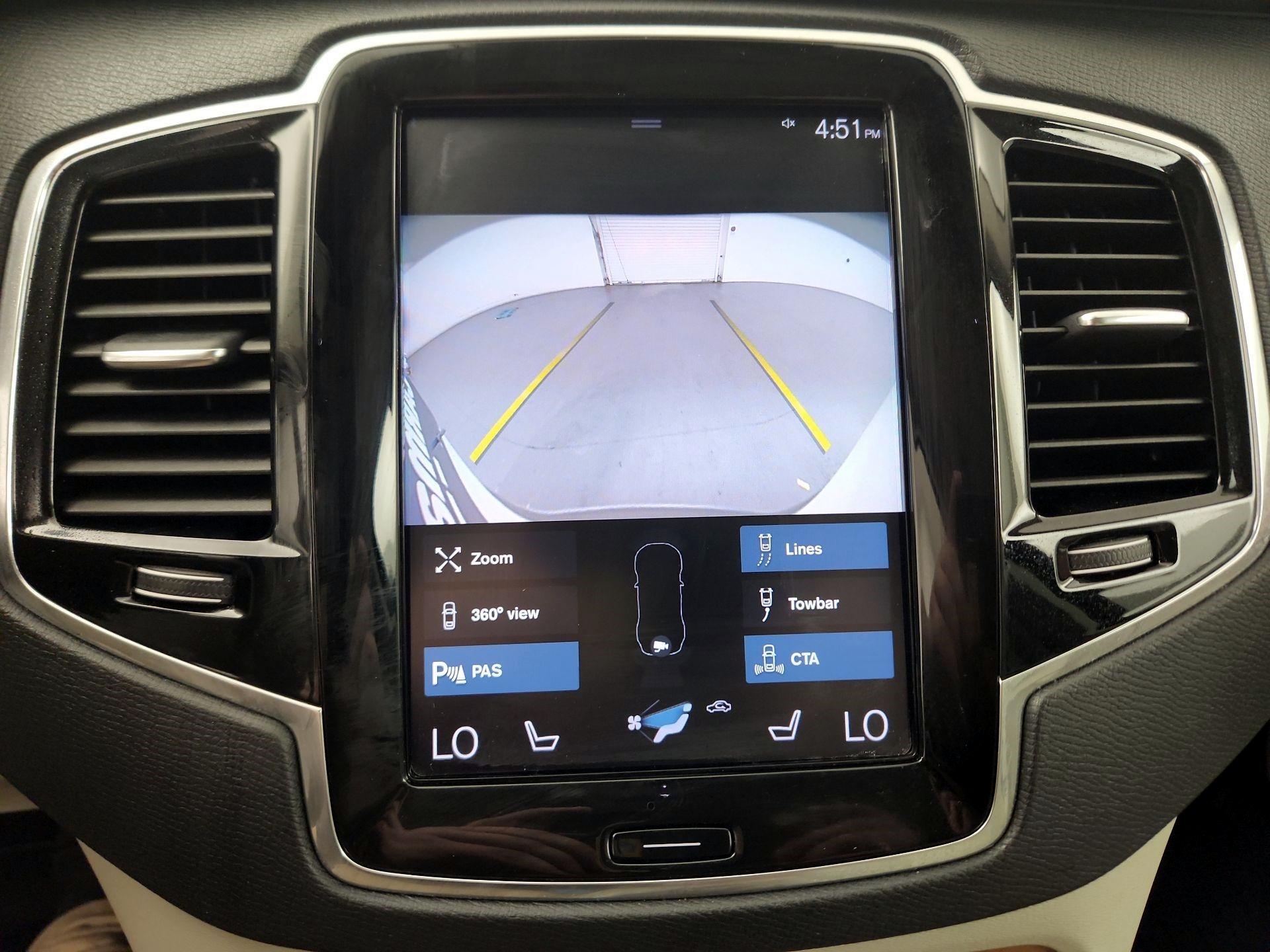 Thumbnail: 2022 Volvo XC90 - 13