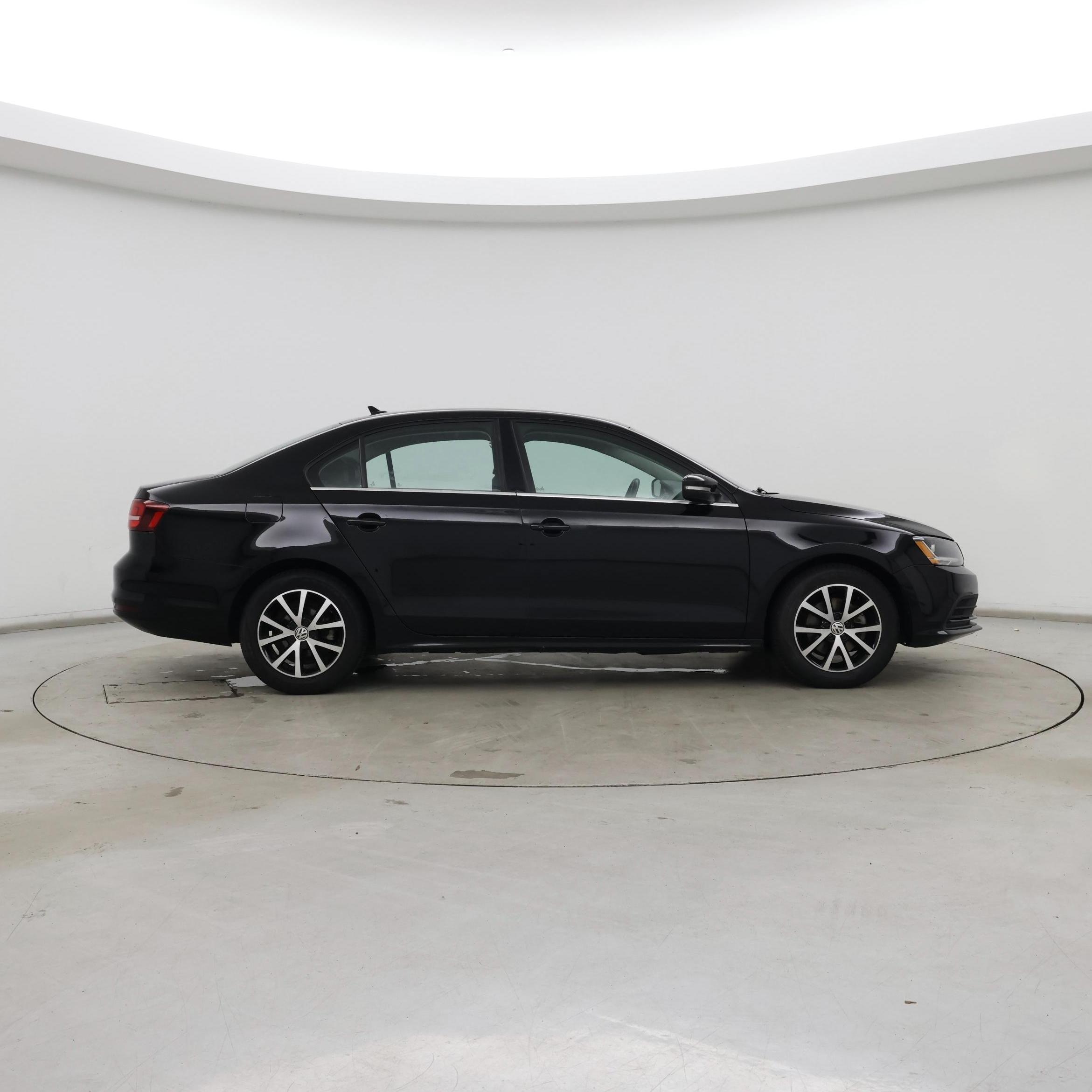 Thumbnail: 2017 Volkswagen Jetta - 7