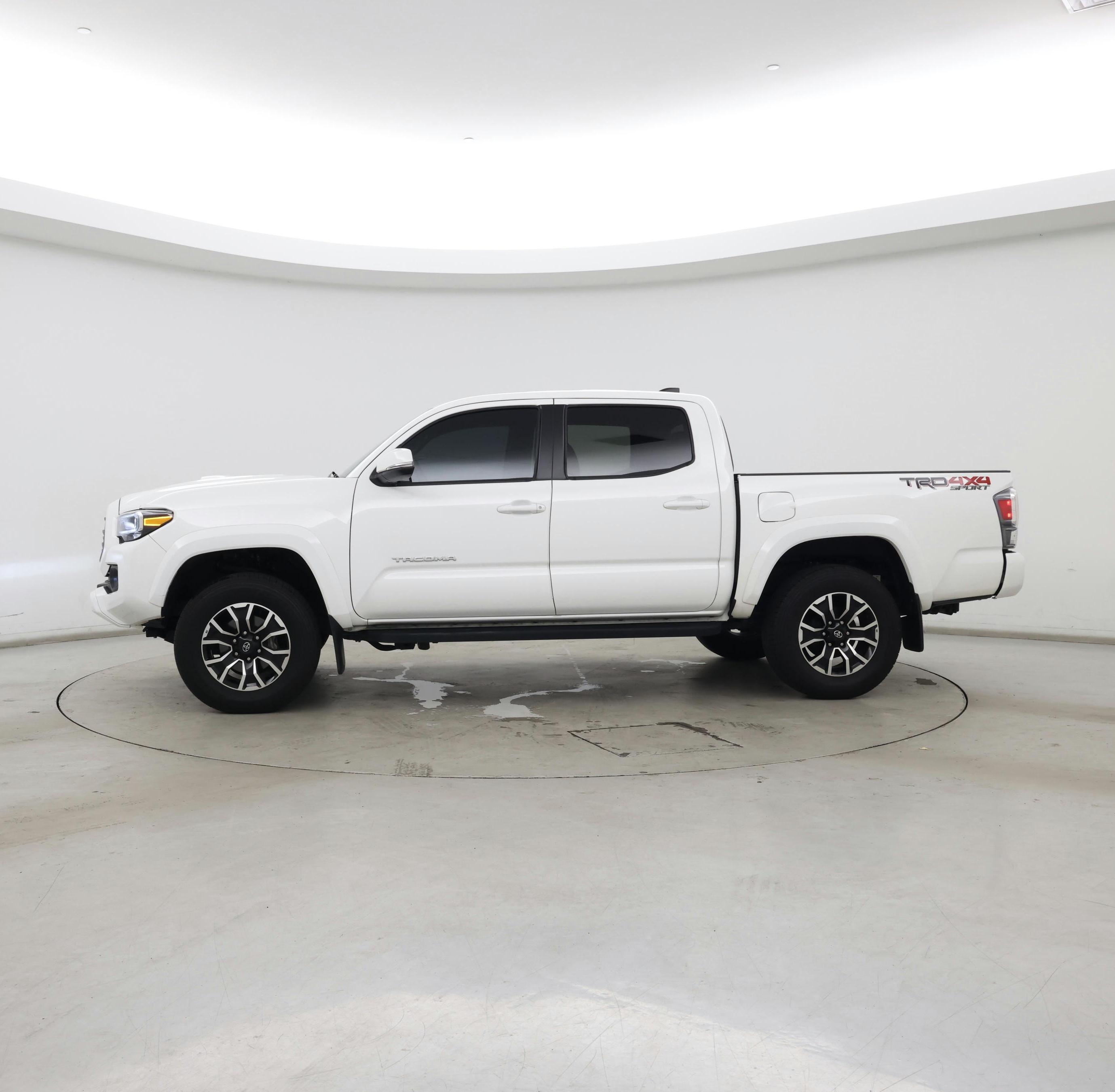 Thumbnail: 2023 Toyota Tacoma - 3