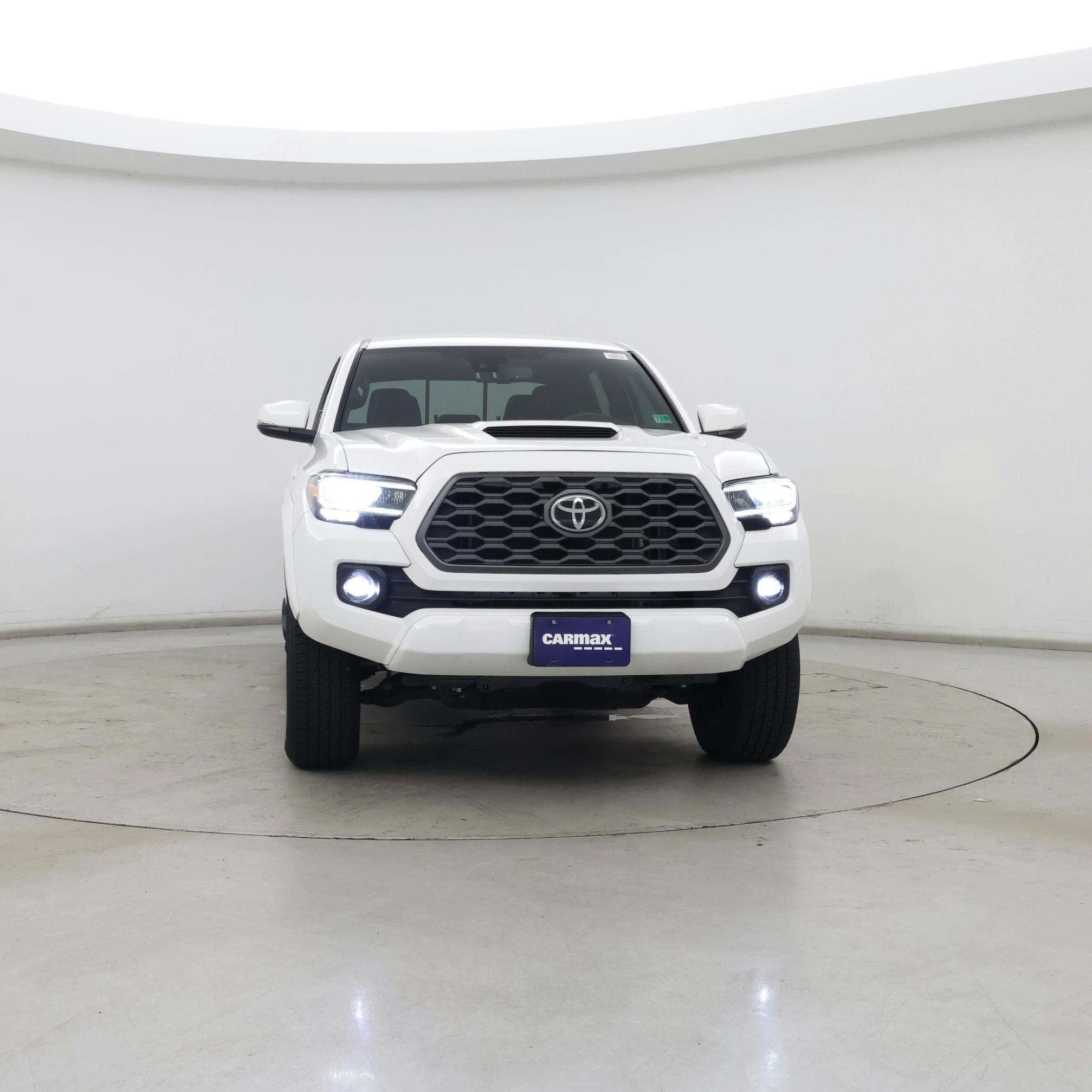 Thumbnail: 2023 Toyota Tacoma - 5