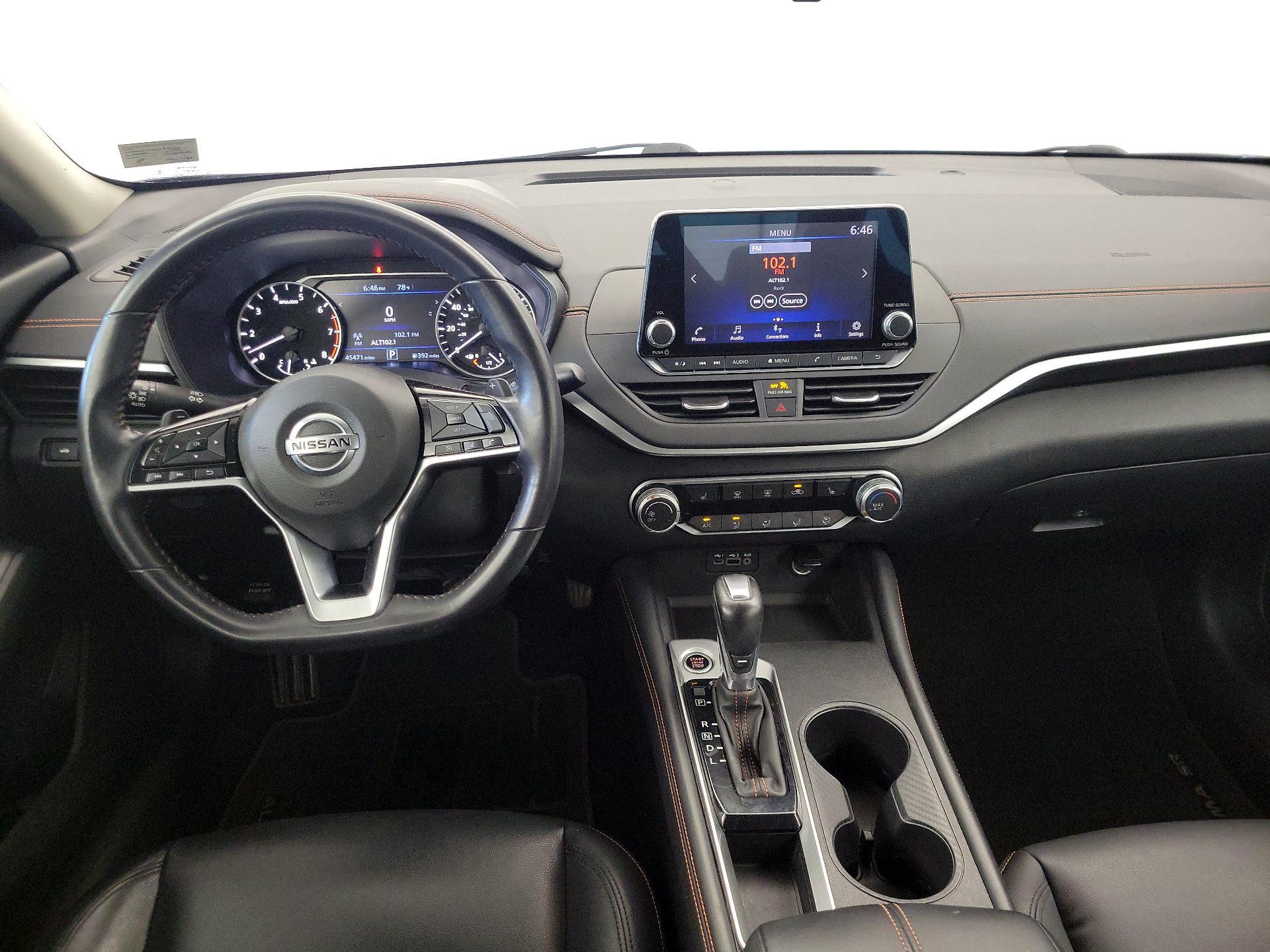 Thumbnail: 2020 Nissan Altima - 9