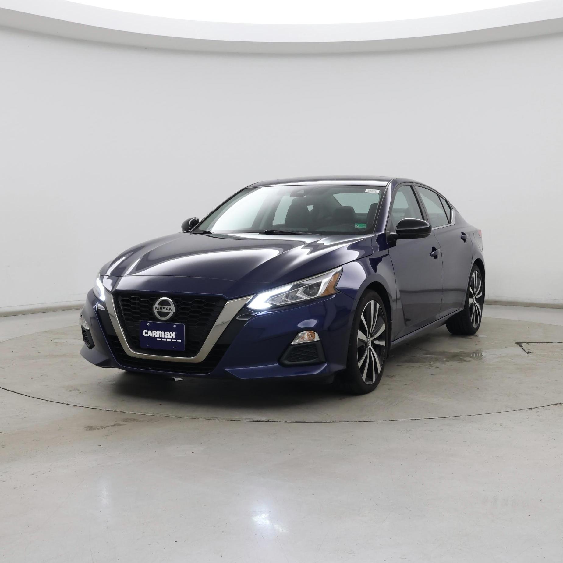 Thumbnail: 2020 Nissan Altima - 4
