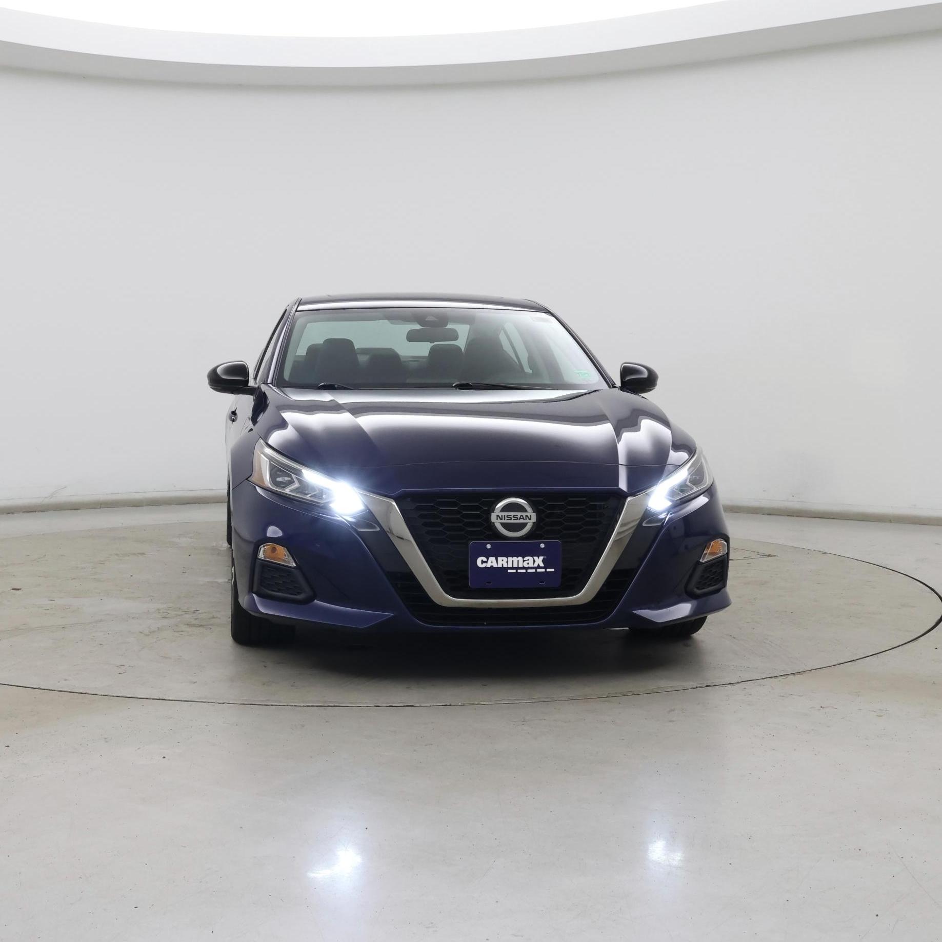 Thumbnail: 2020 Nissan Altima - 5
