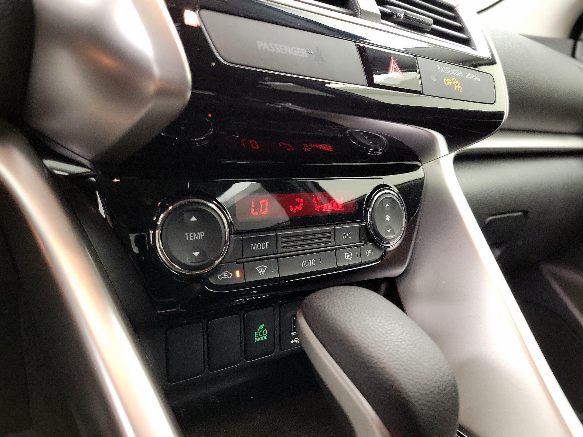 Thumbnail: 2020 Mitsubishi Eclipse Cross - 16