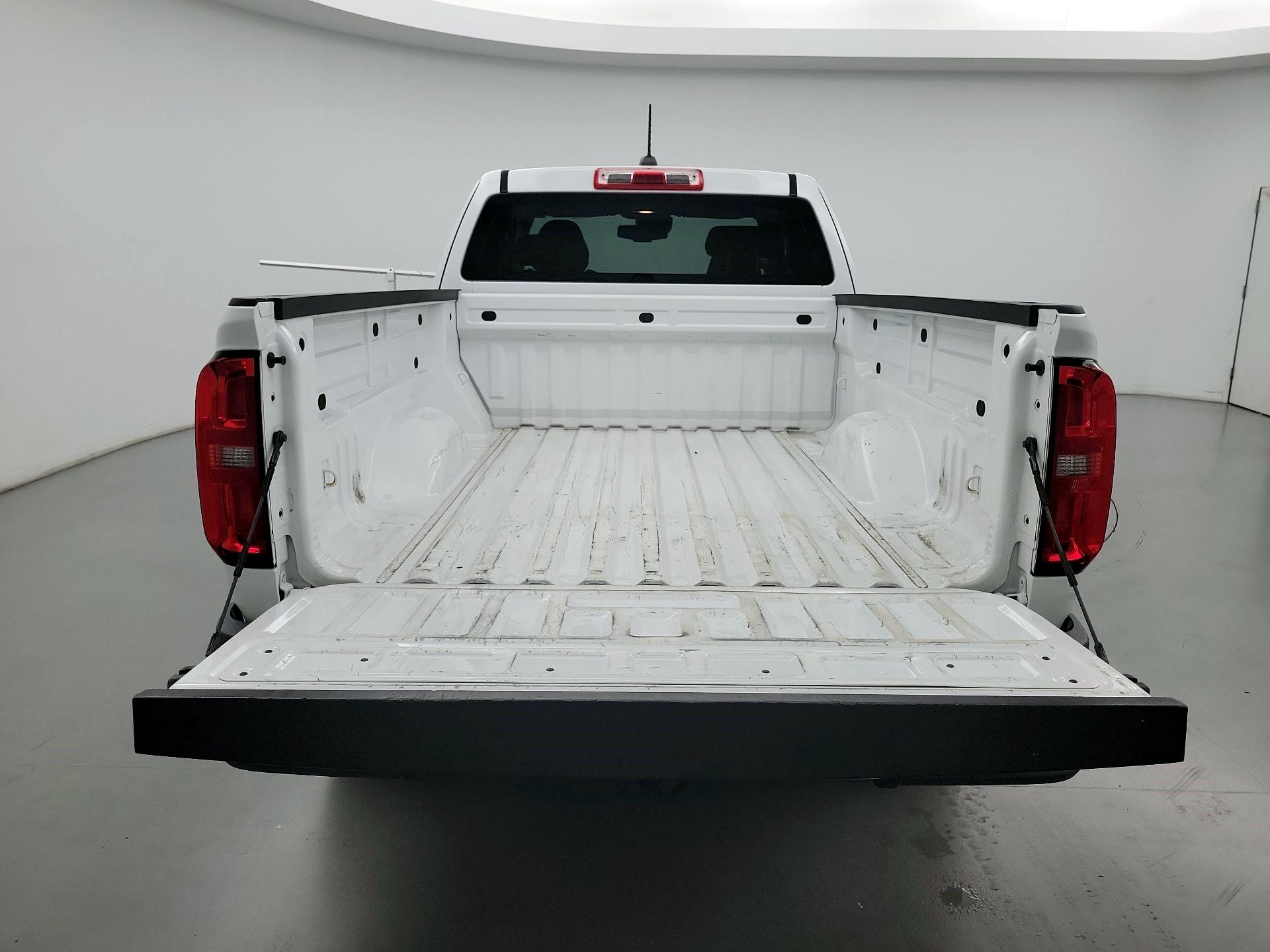 Thumbnail: 2021 Chevrolet Colorado - 18
