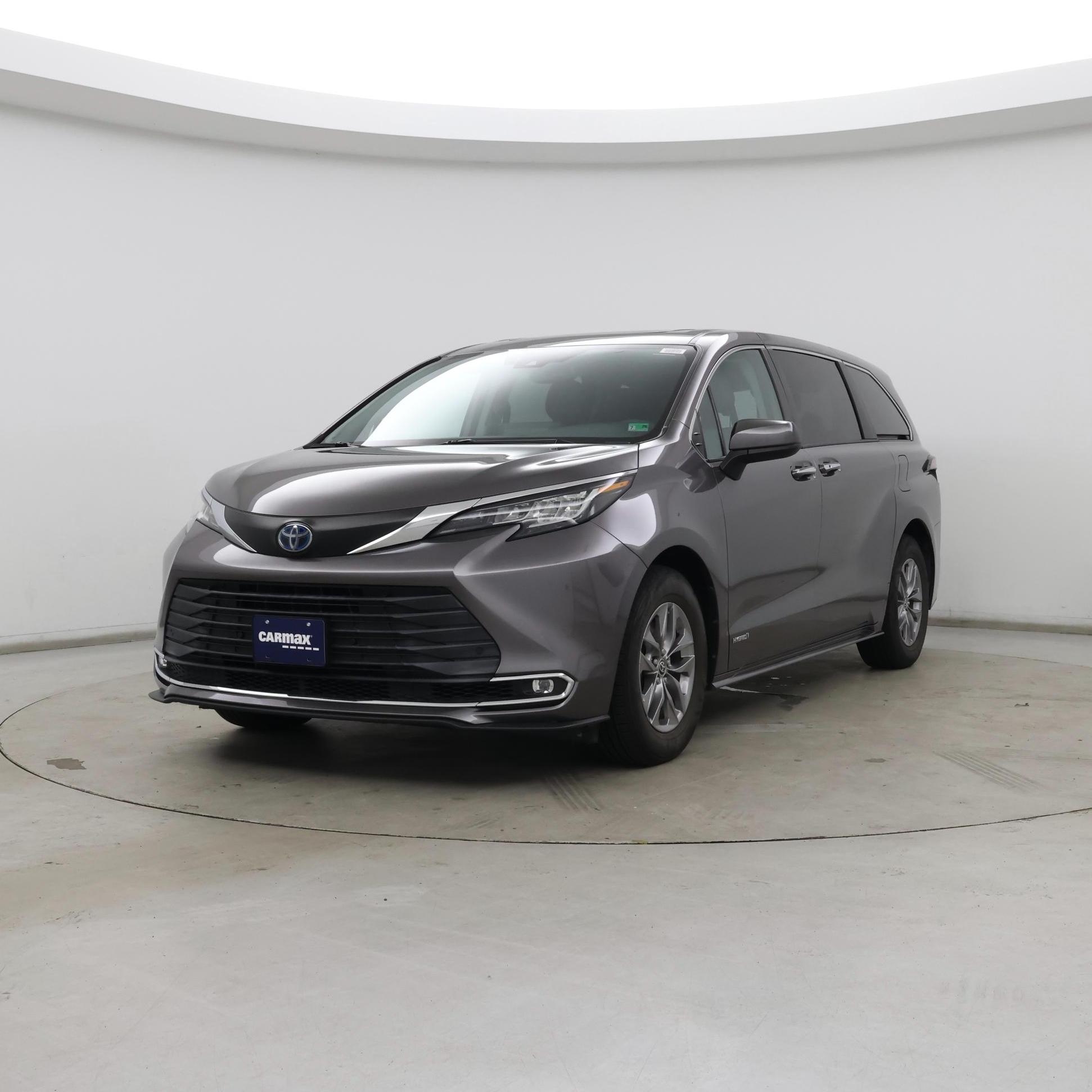 Thumbnail: 2021 Toyota Sienna - 4