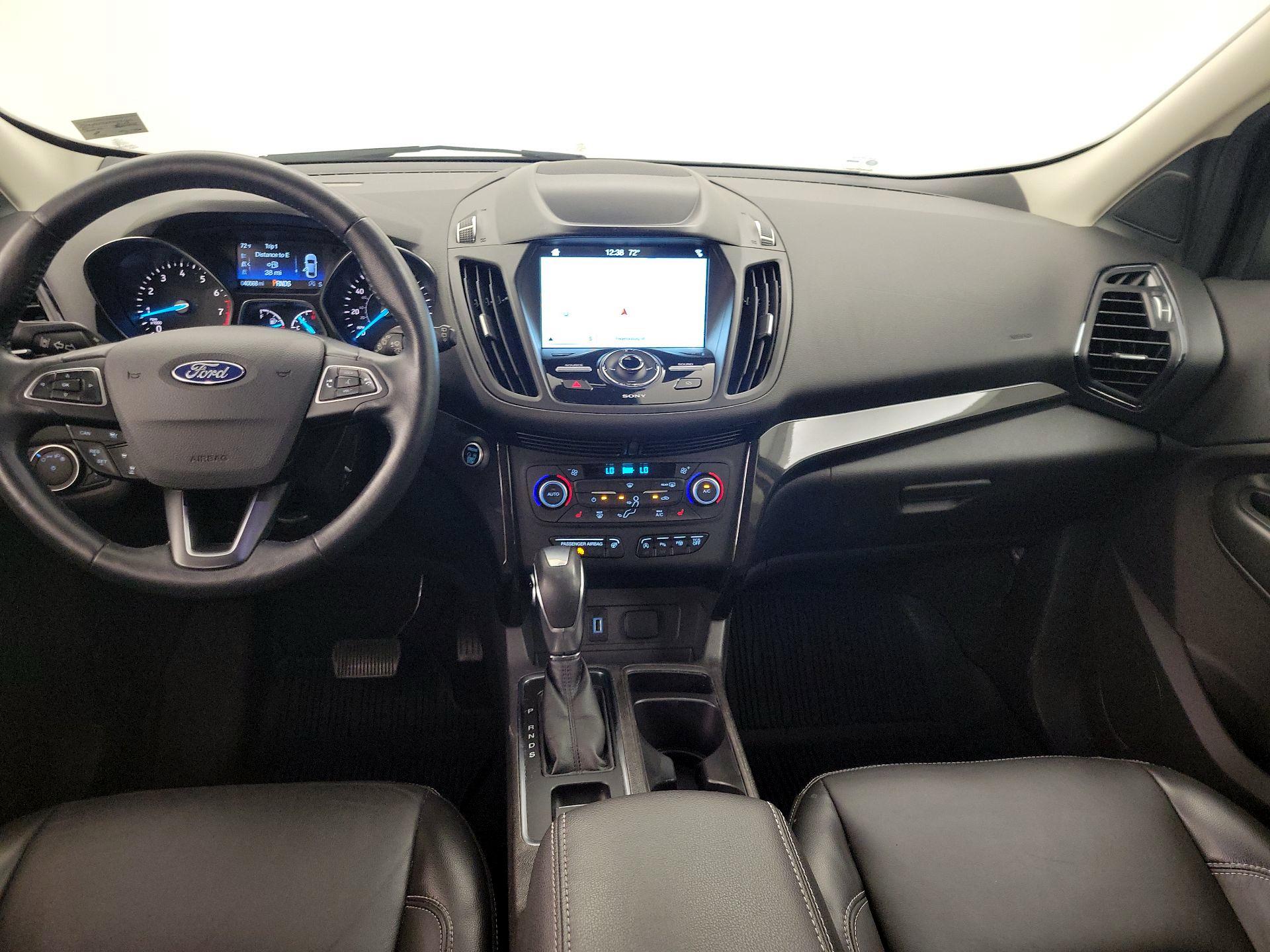 Thumbnail: 2019 Ford Escape - 9