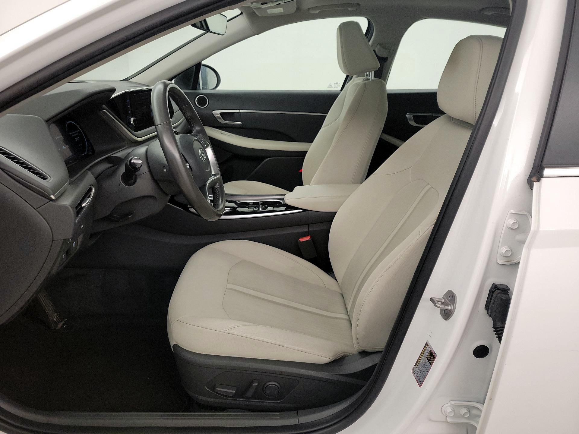 Thumbnail: 2023 Hyundai Sonata - 11