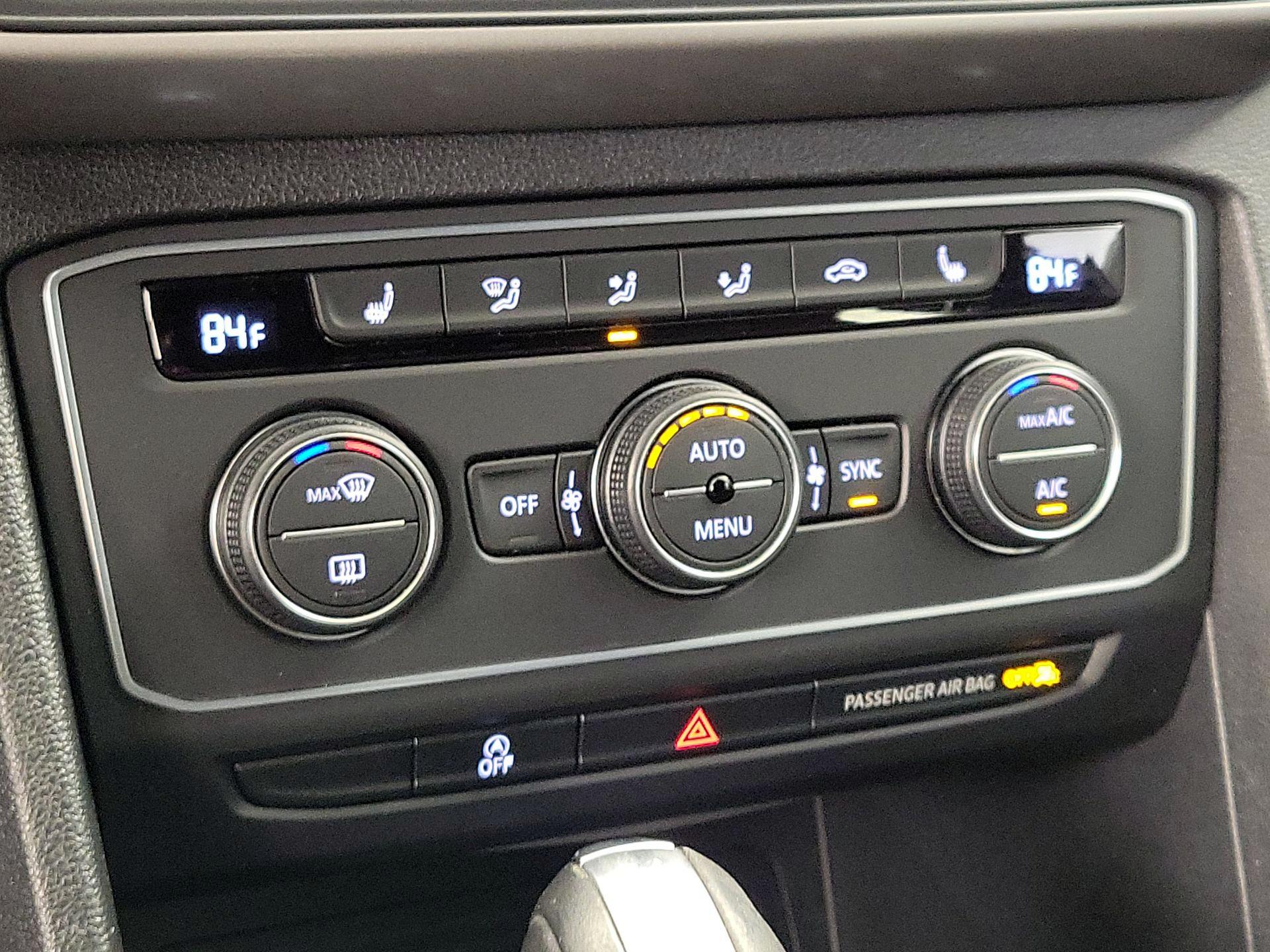 Thumbnail: 2020 Volkswagen Atlas - 16