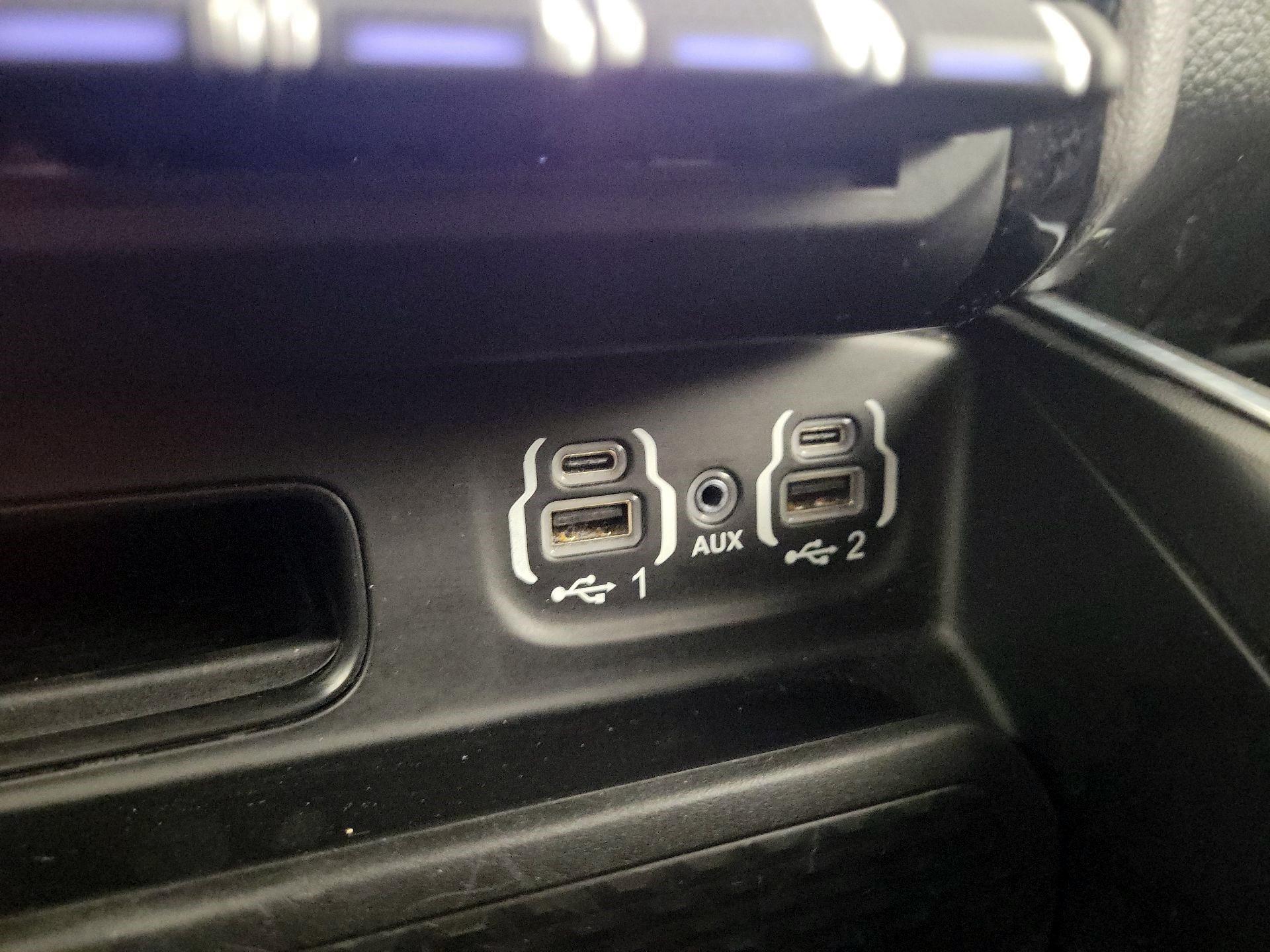 Thumbnail: 2023 RAM 1500 - 17