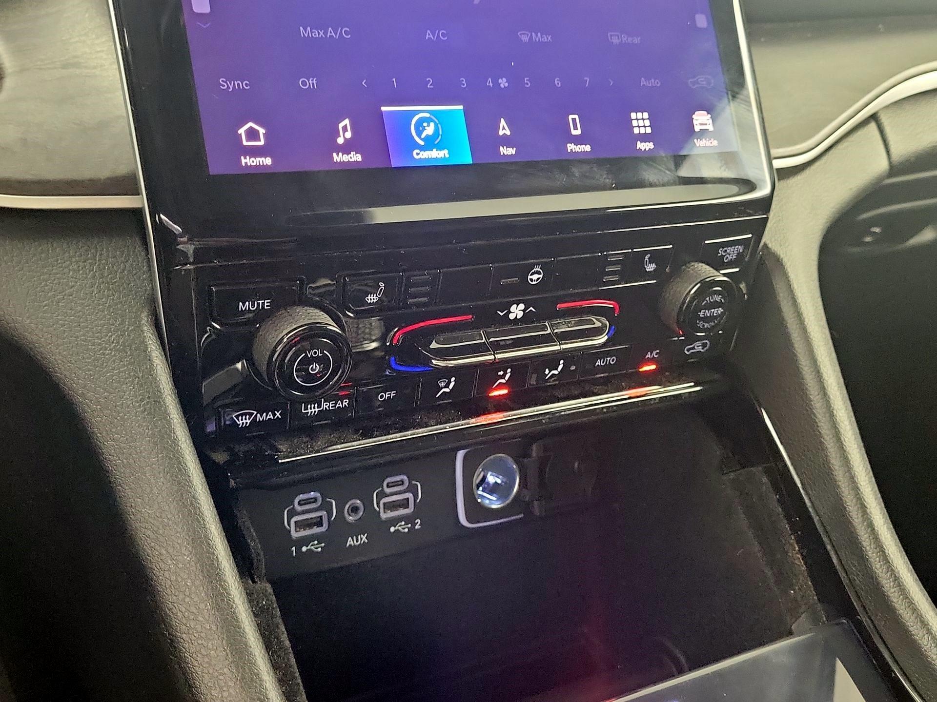 Thumbnail: 2021 Jeep Grand Cherokee L - 15