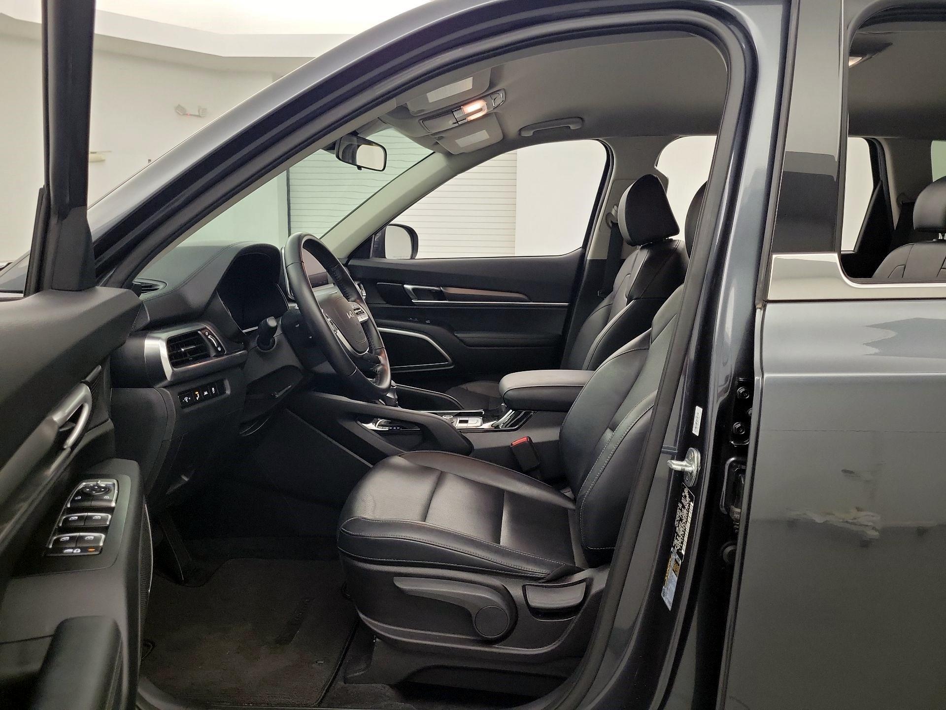 Thumbnail: 2022 Kia Telluride - 9