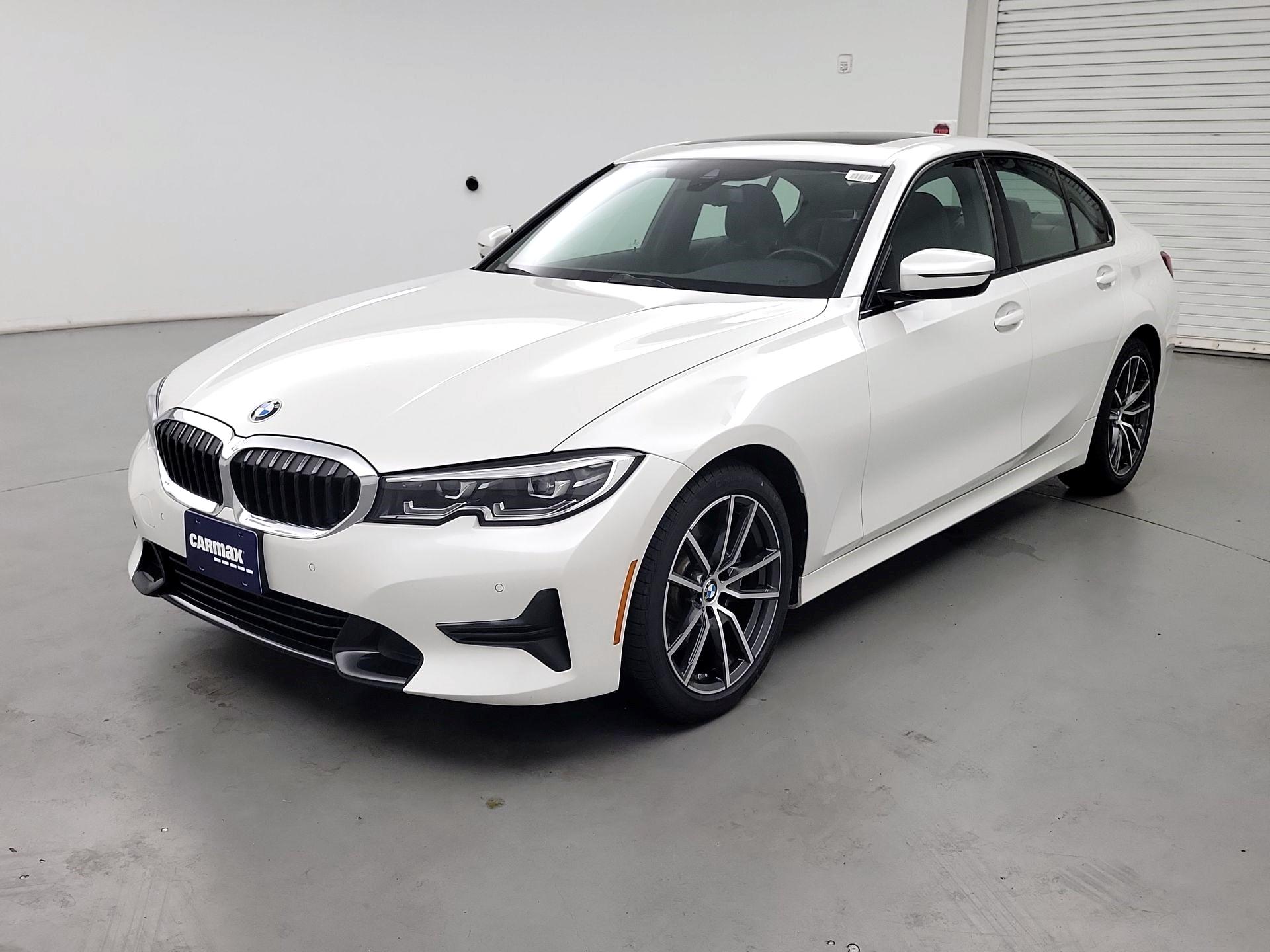 Thumbnail: 2022 BMW 3 Series - 3