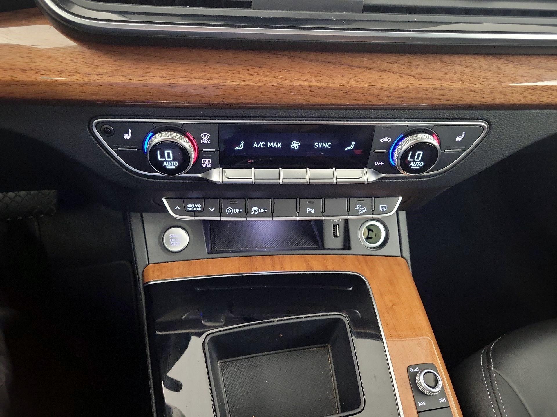 Thumbnail: 2021 Audi Q5 - 14